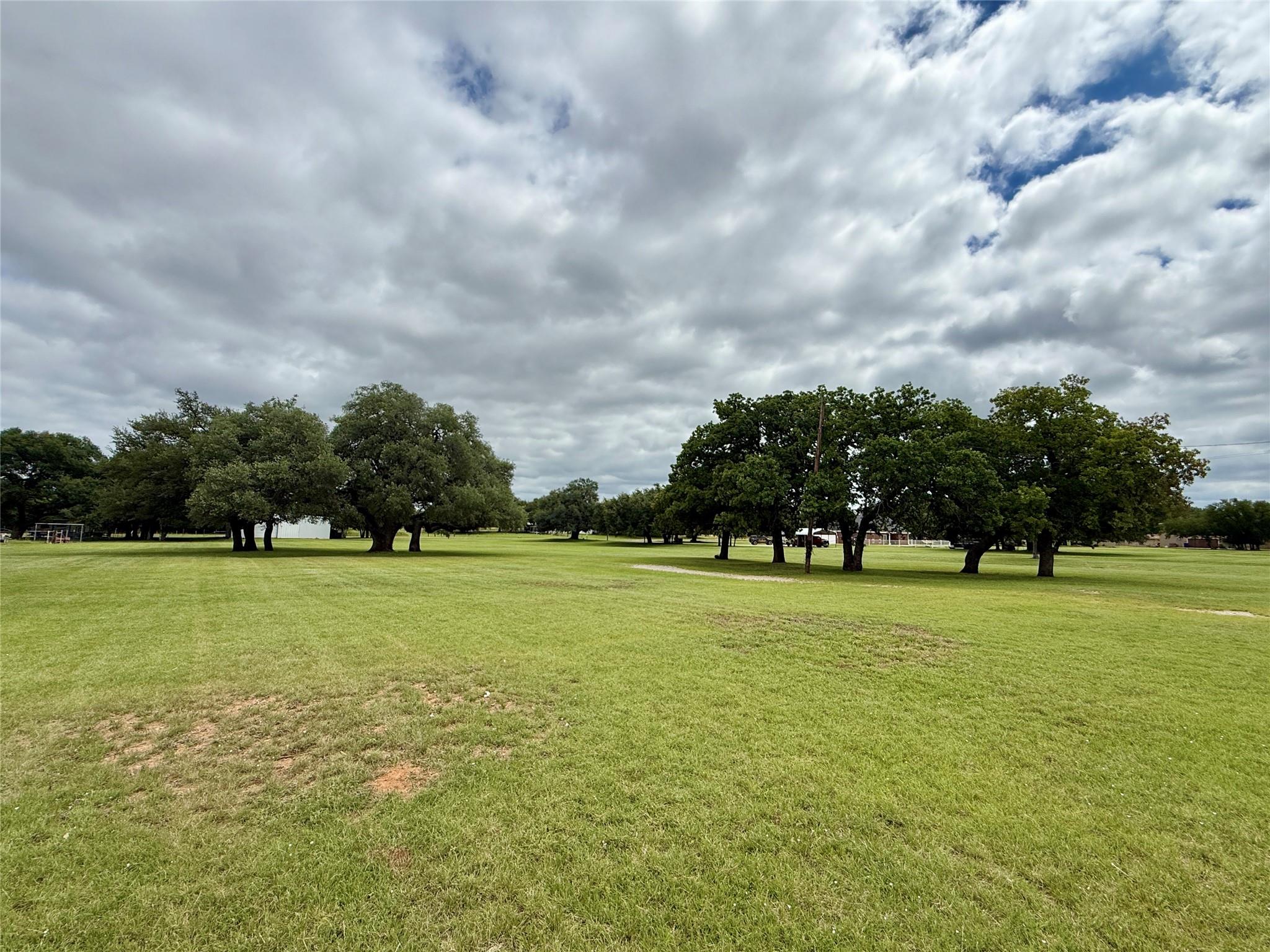 main property photo 27