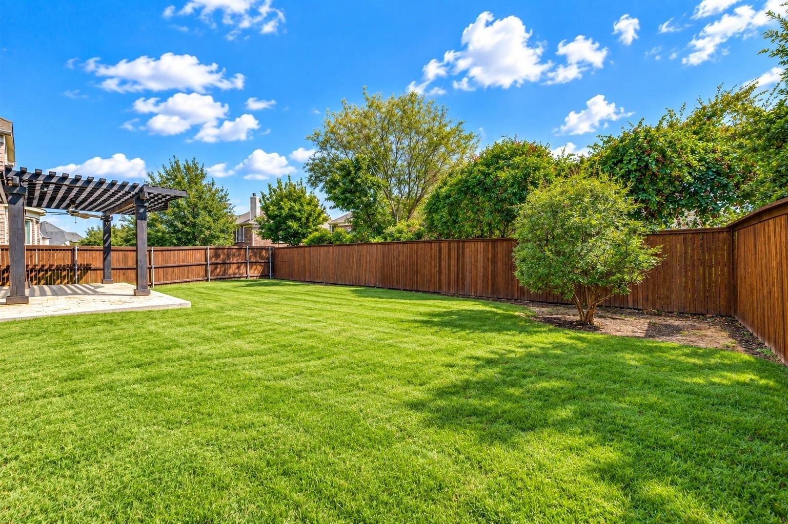 main property photo 31