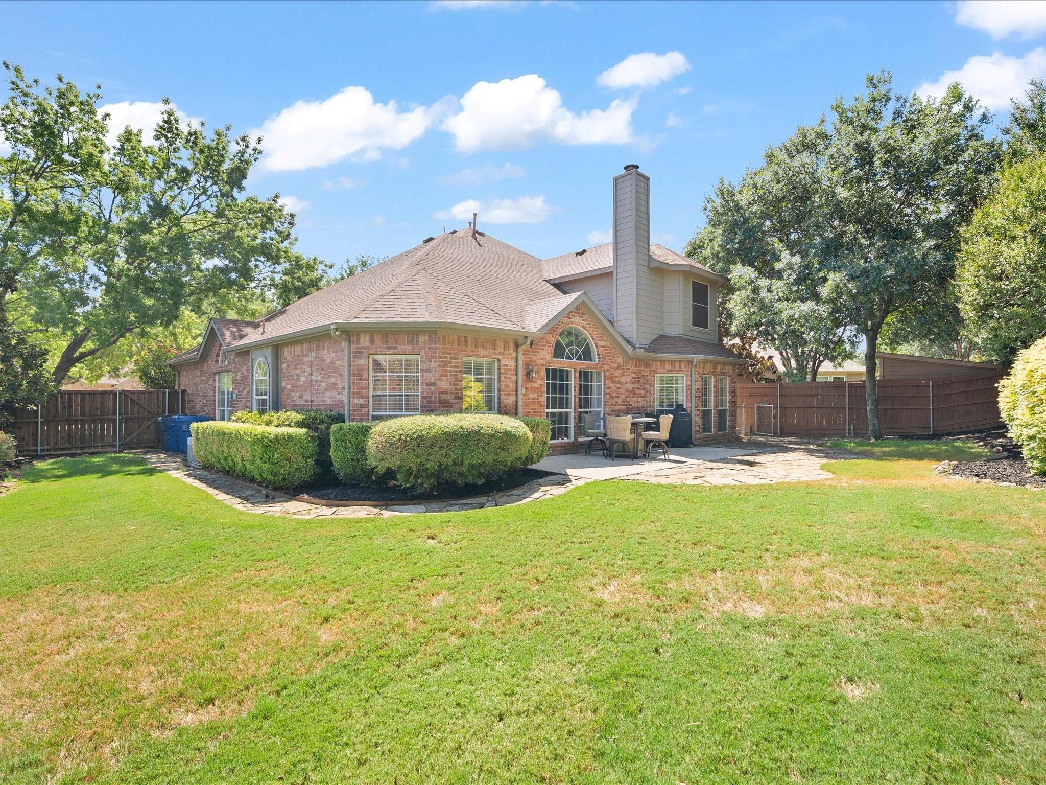 main property photo 29