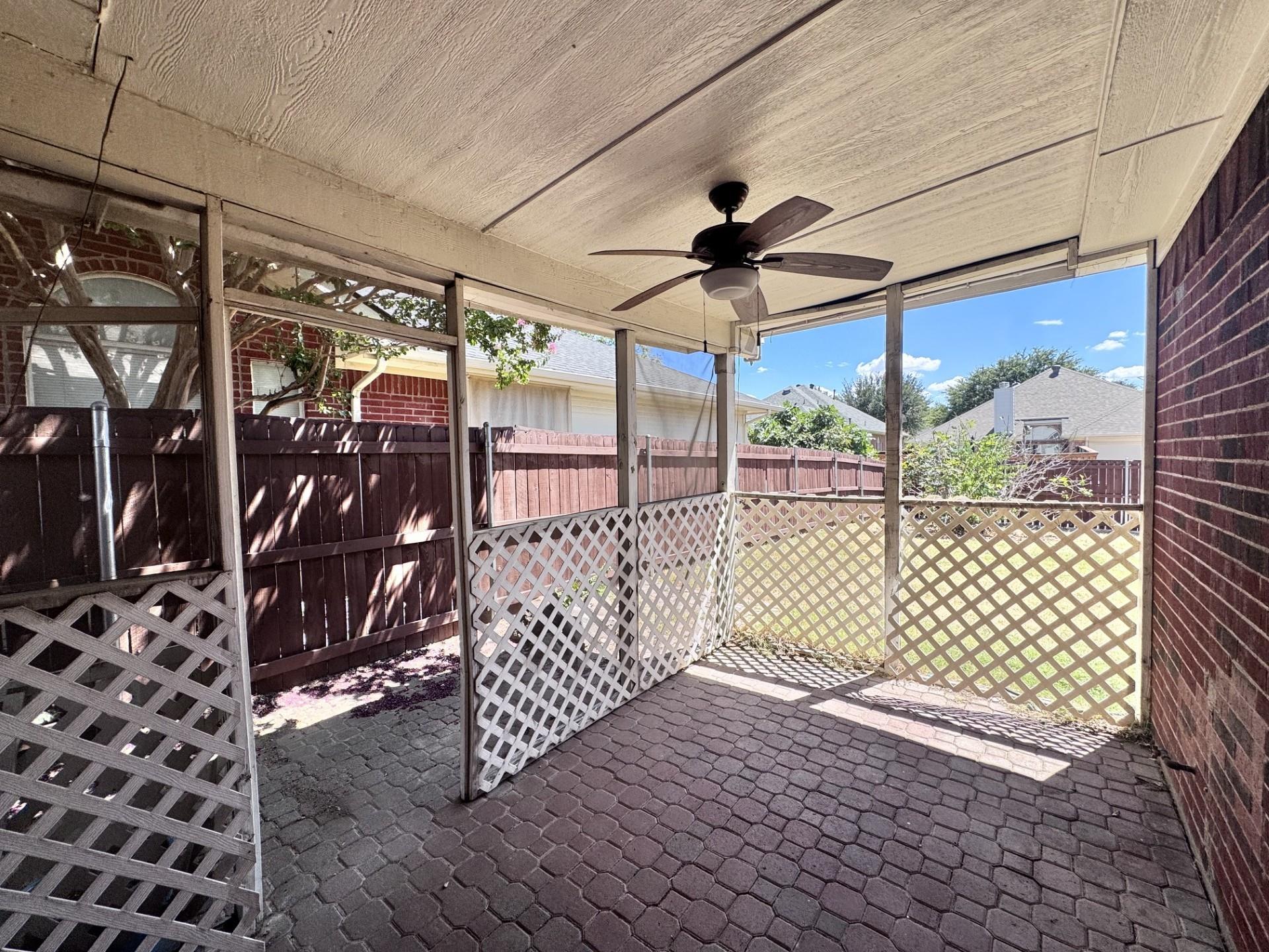 main property photo 19