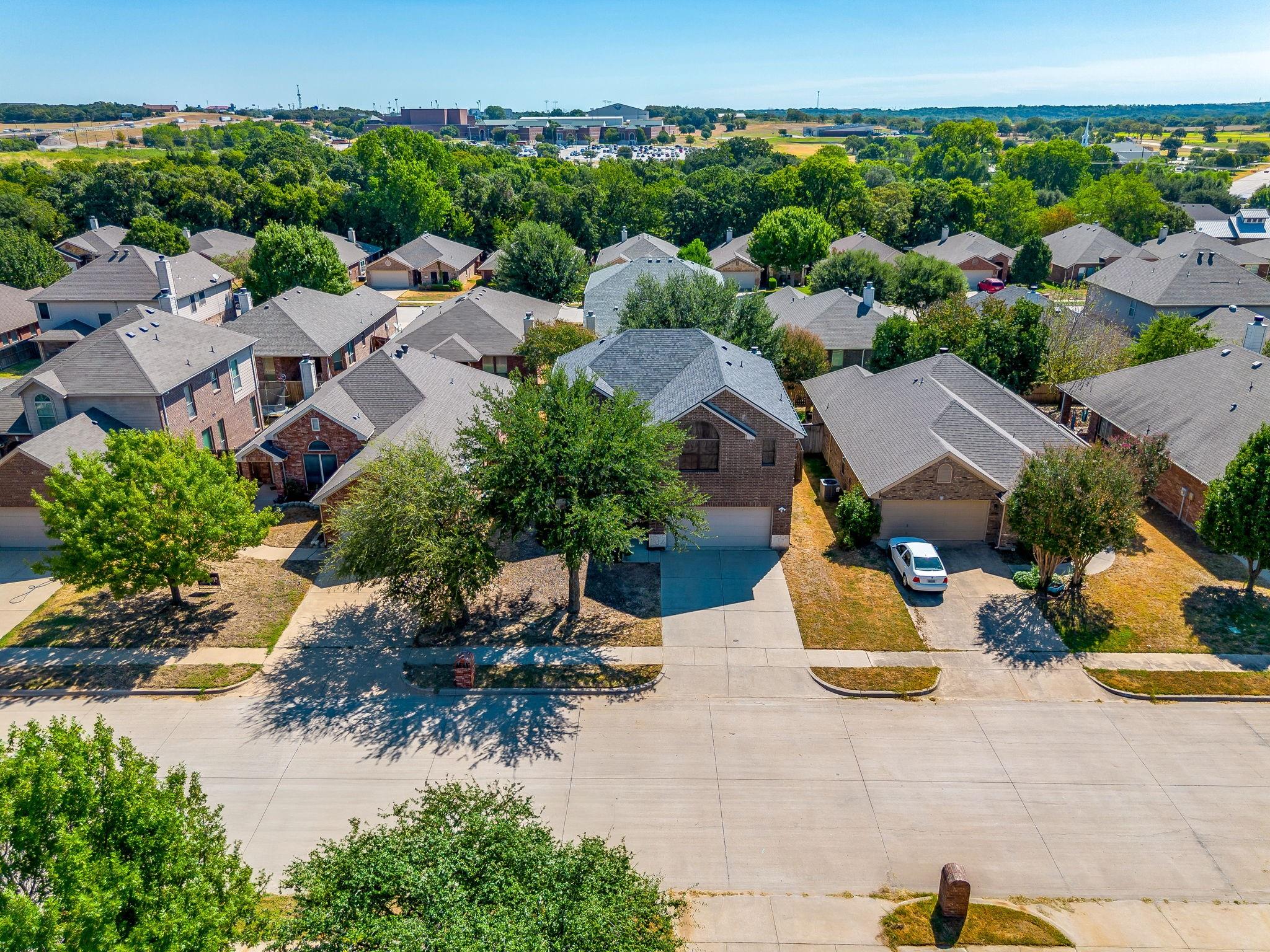 main property photo 35