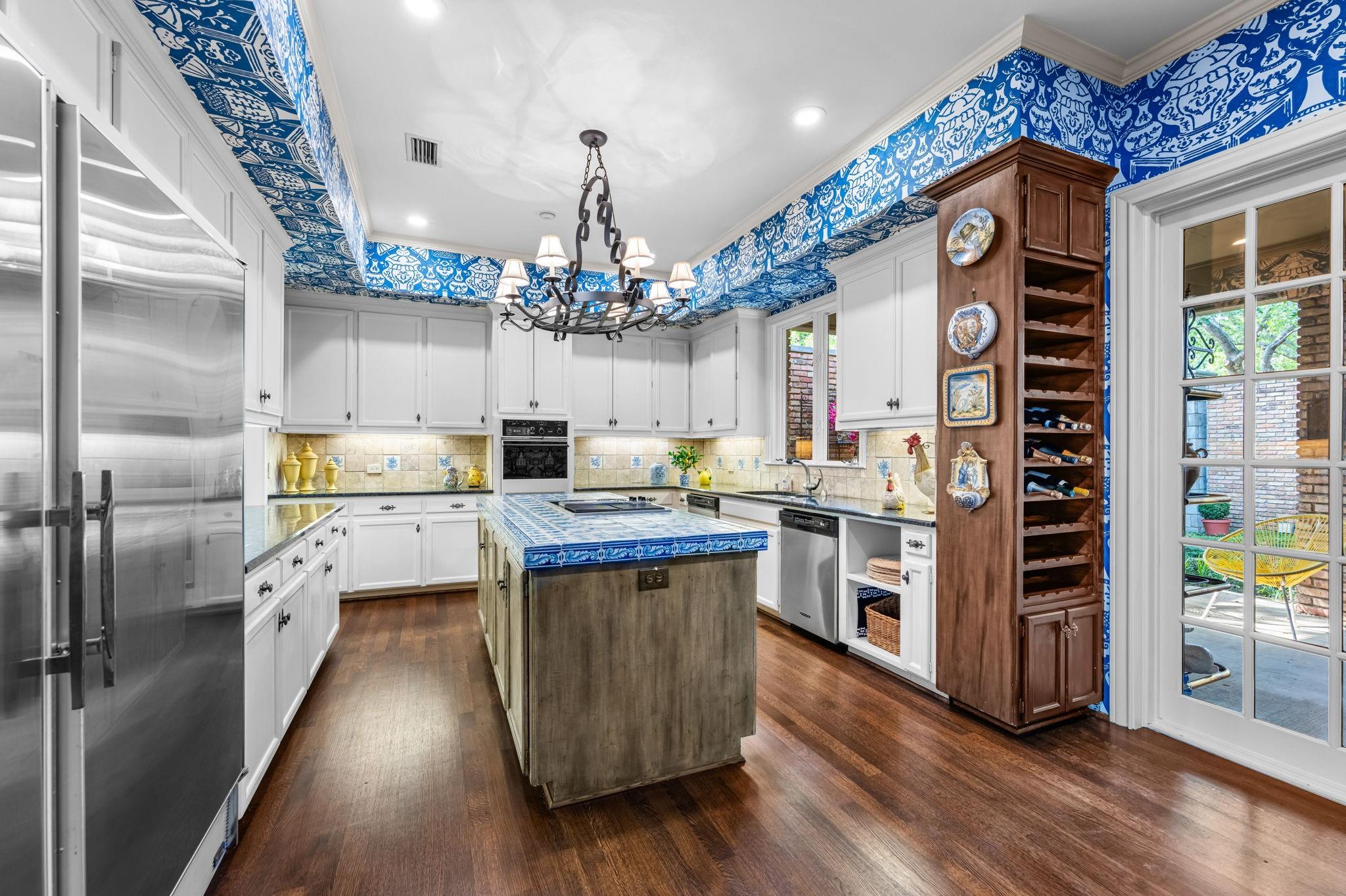 main property photo 10