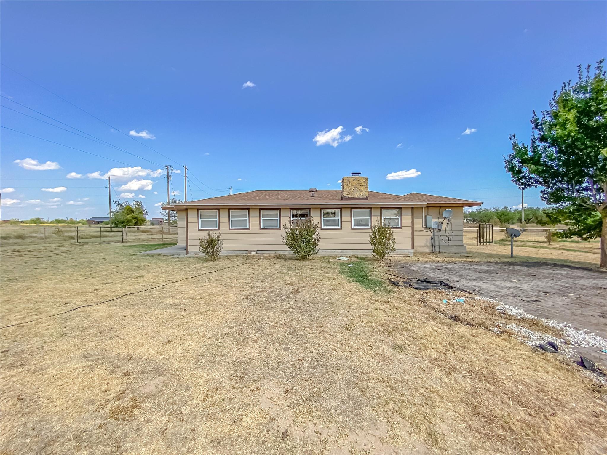 main property photo 37