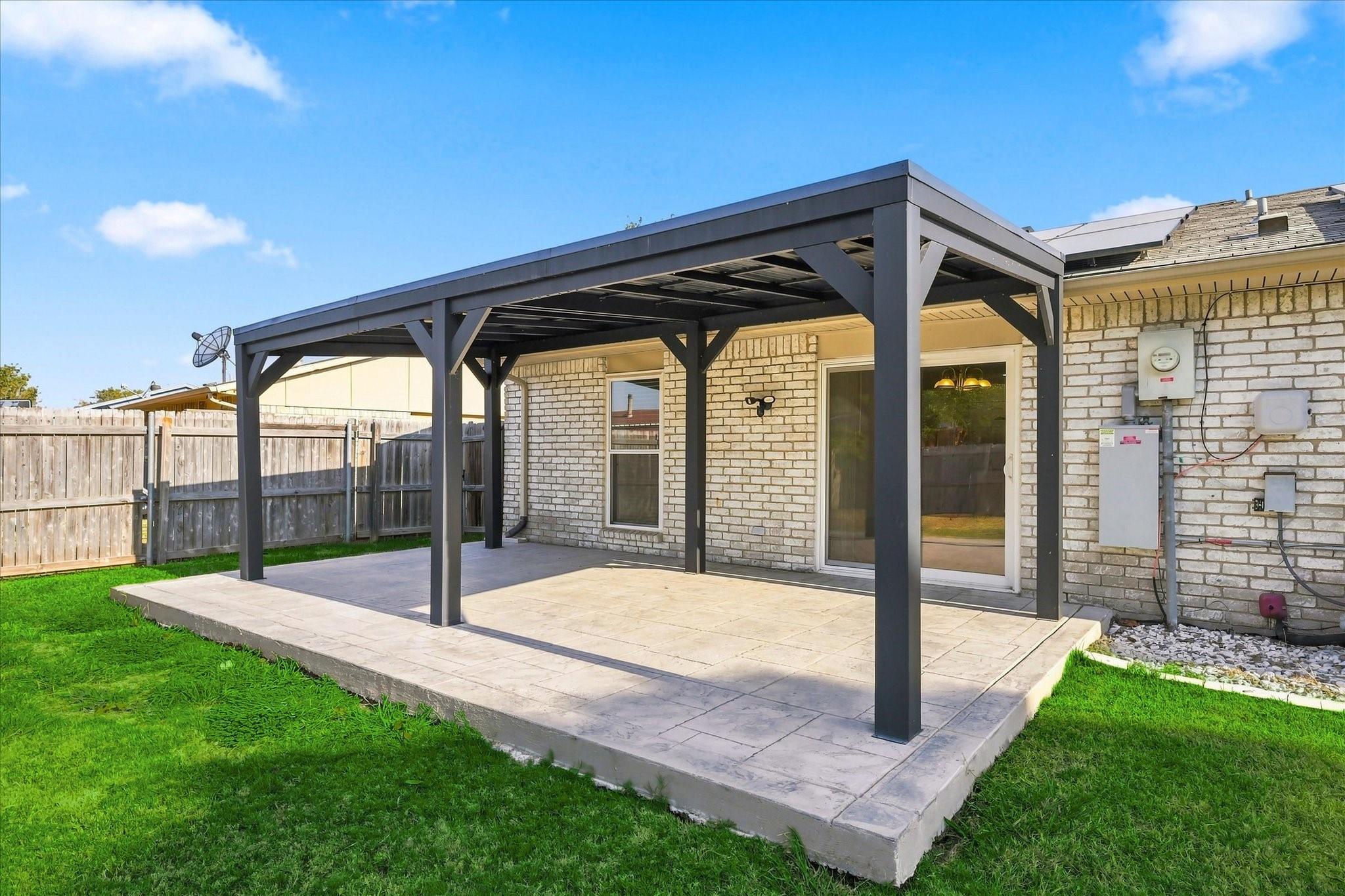main property photo 33
