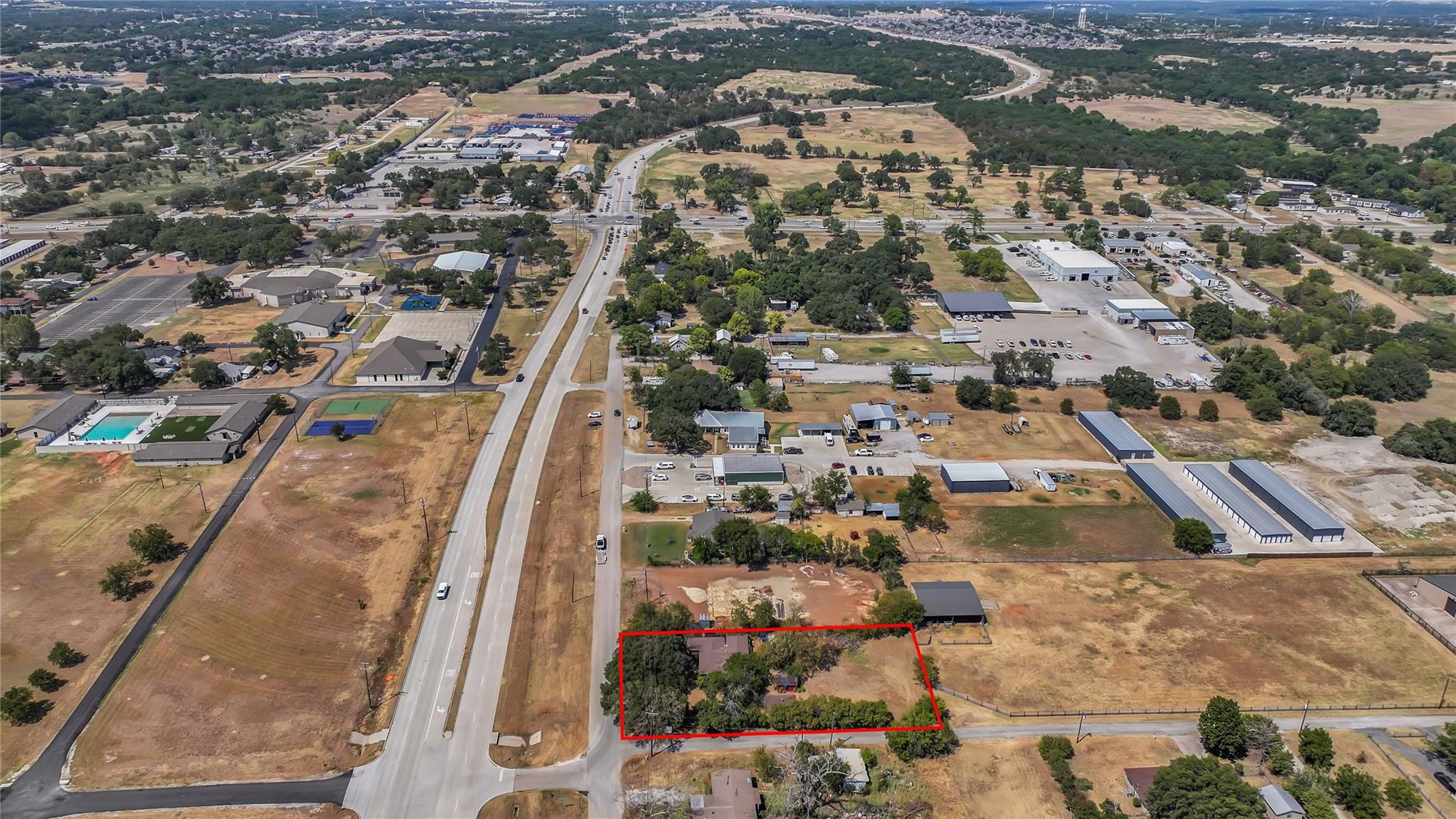 main property photo 2