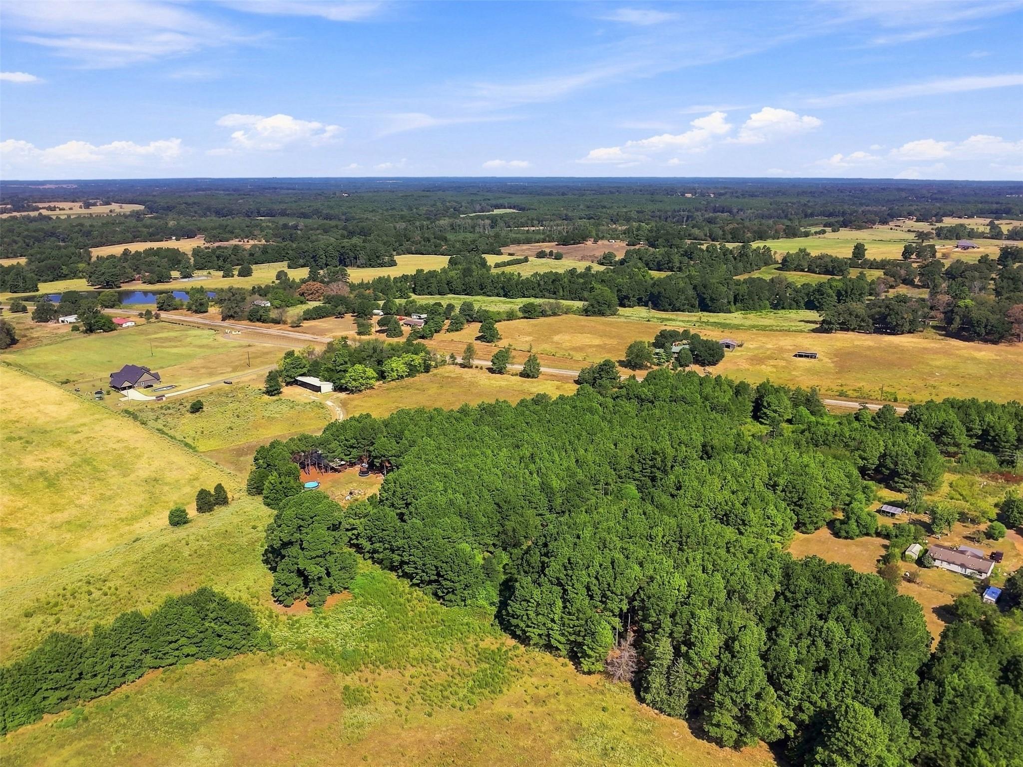 main property photo 33