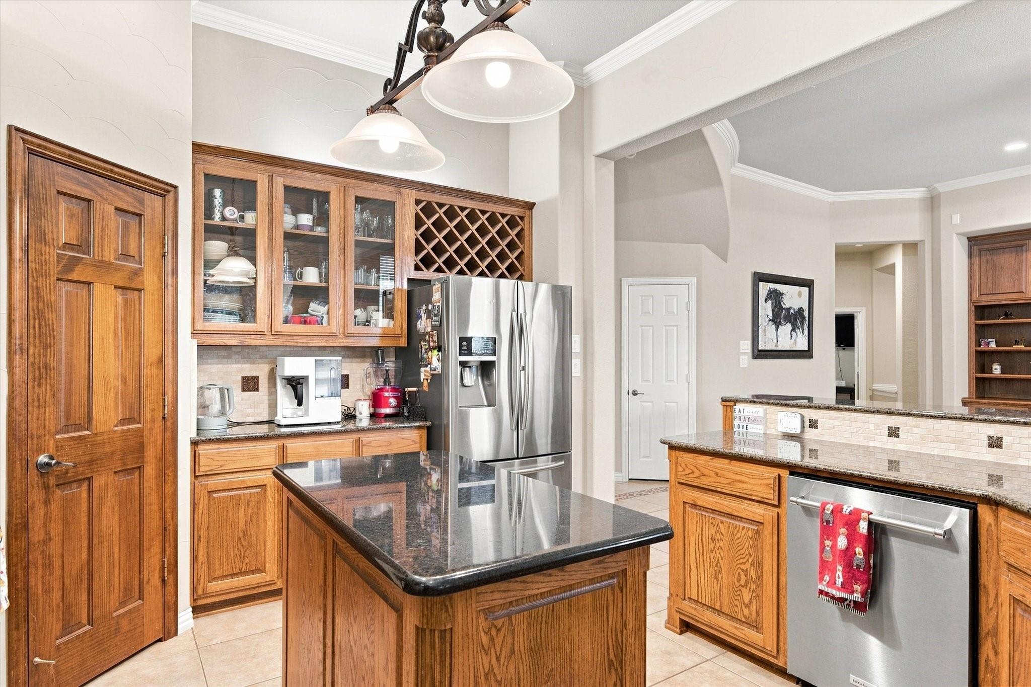 main property photo 13