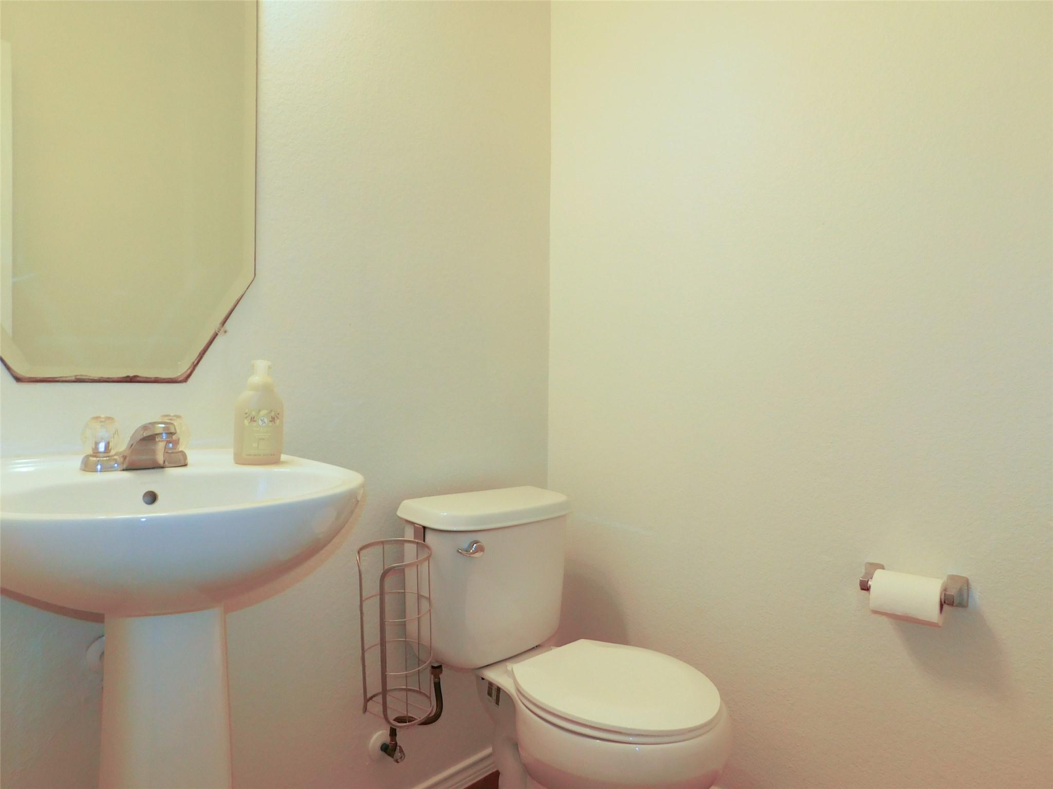 main property photo 11