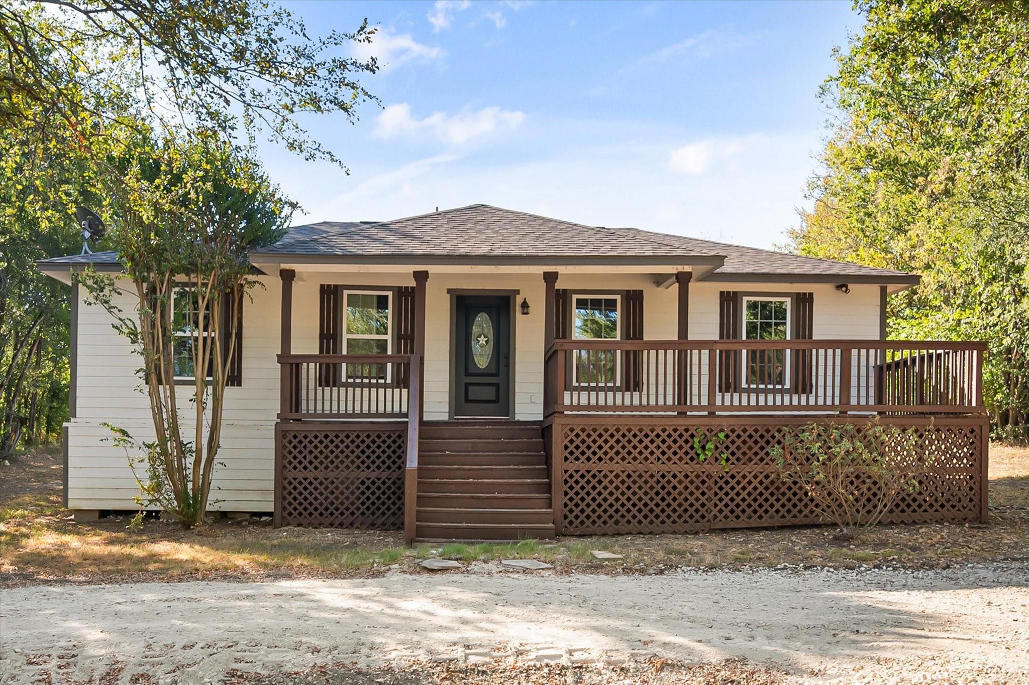 main property photo 22