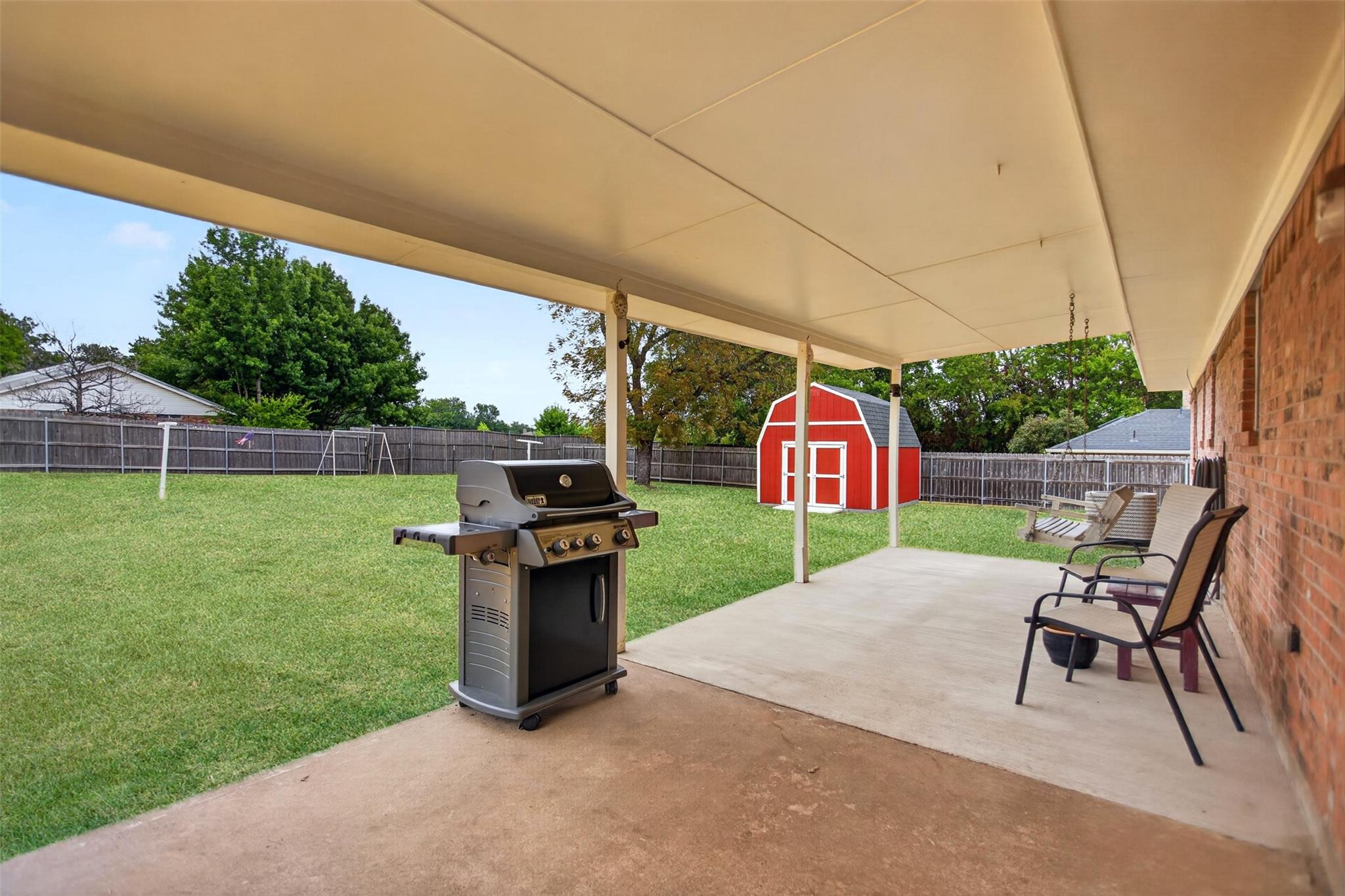 main property photo 21
