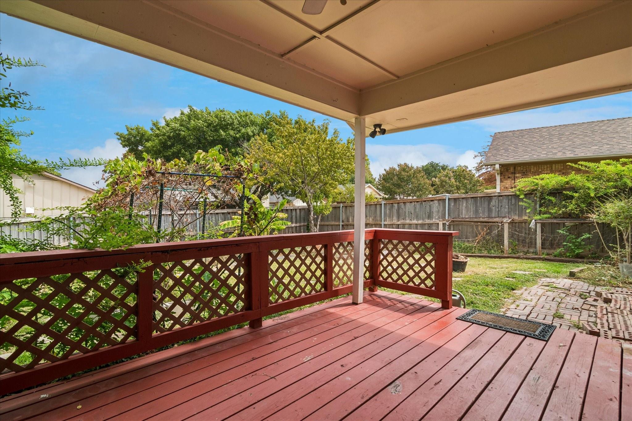 main property photo 22