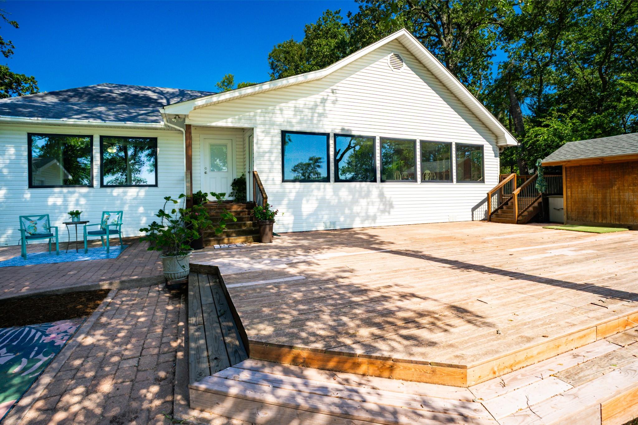 main property photo 29