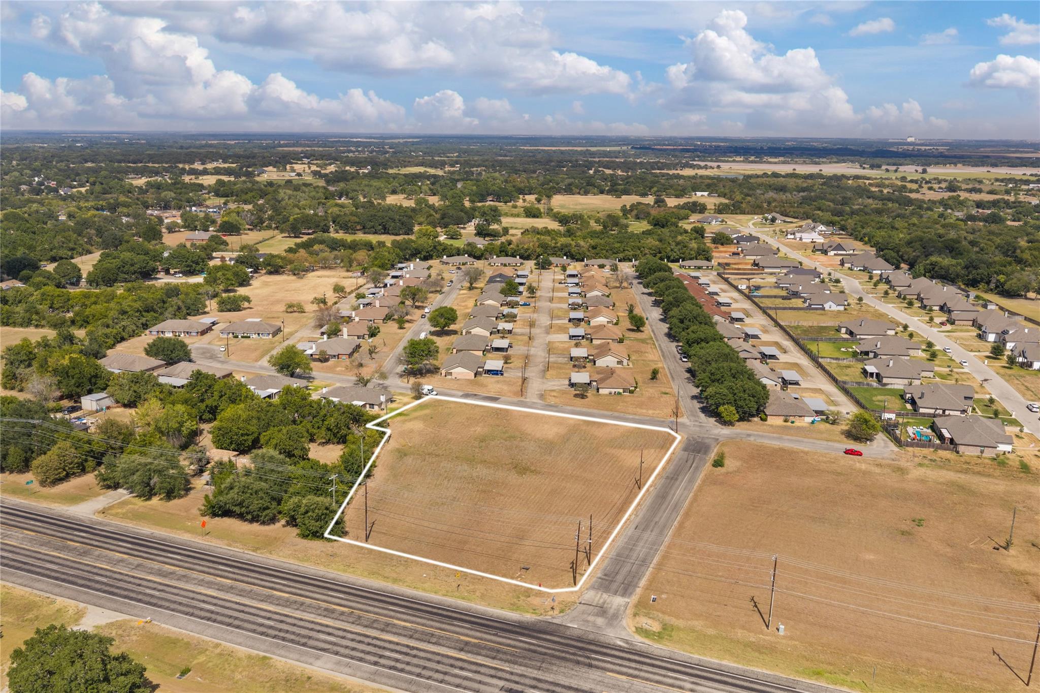 main property photo 10