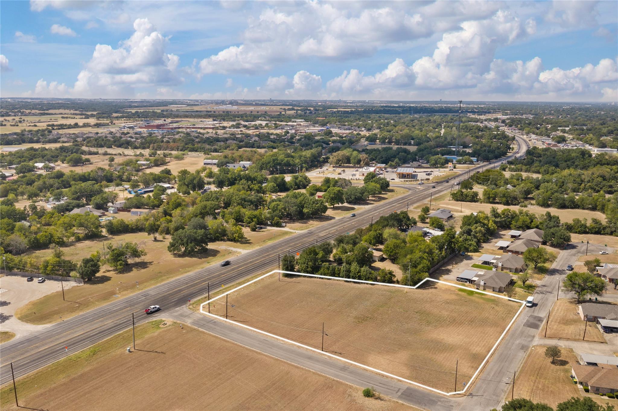 main property photo 12