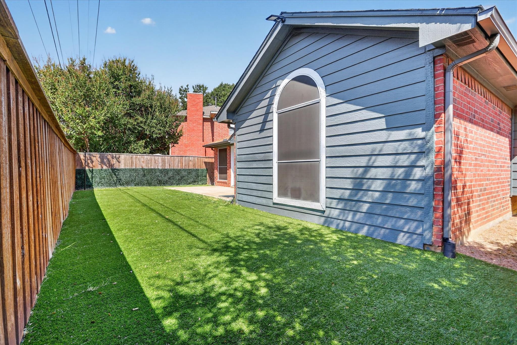 main property photo 39