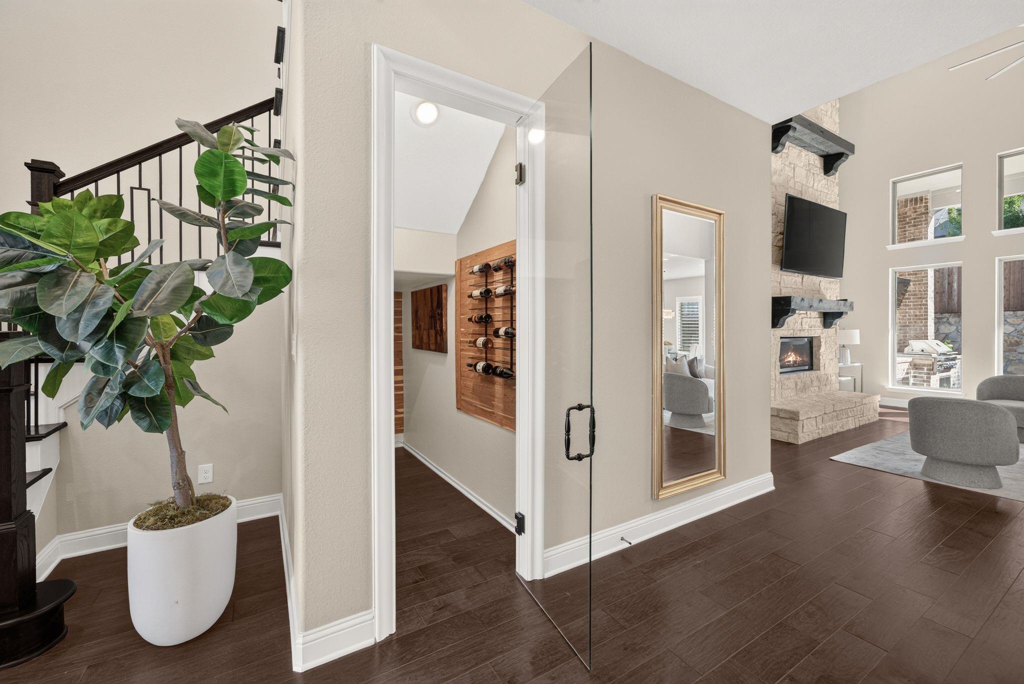 main property photo 7