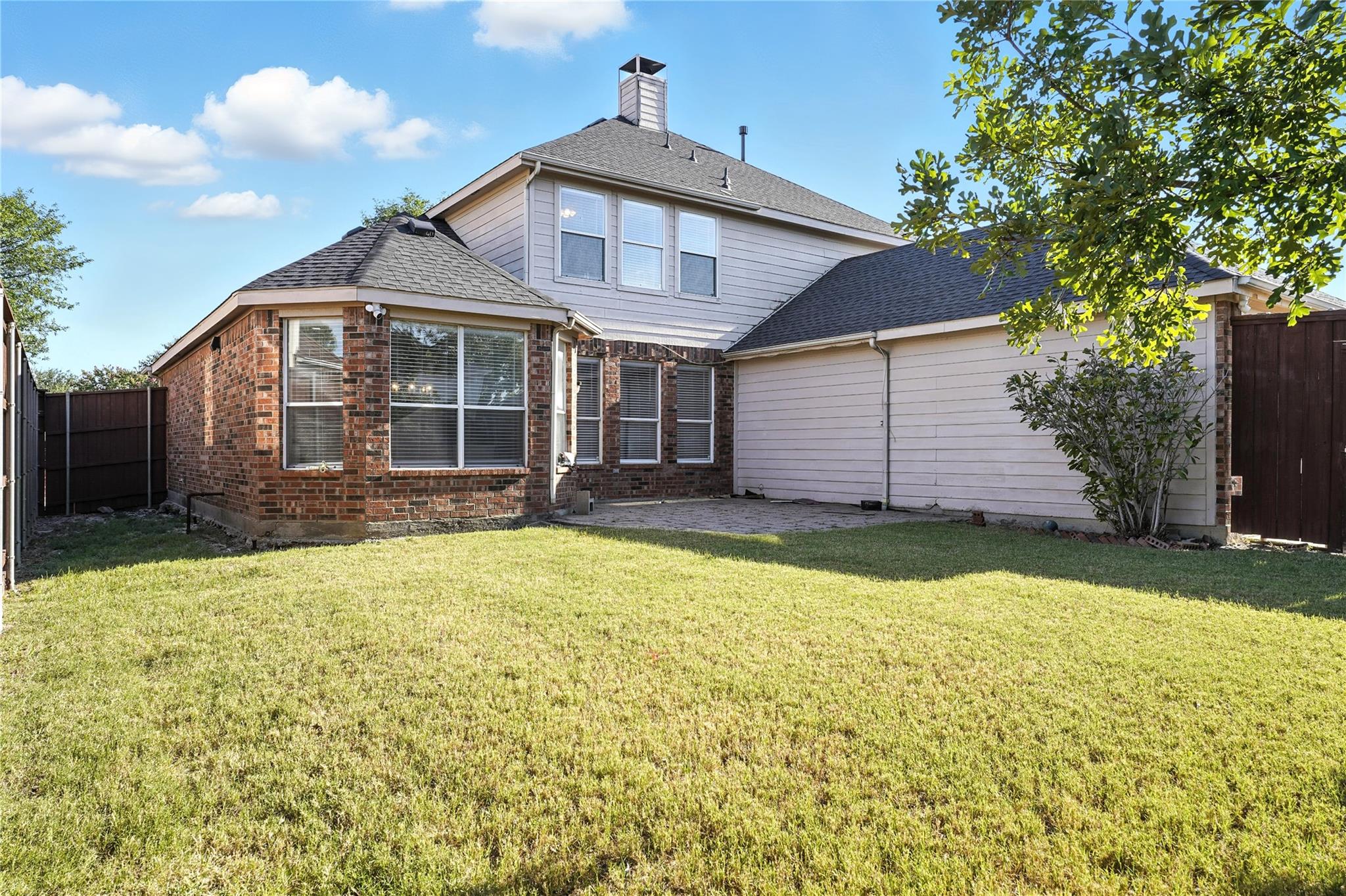main property photo 25