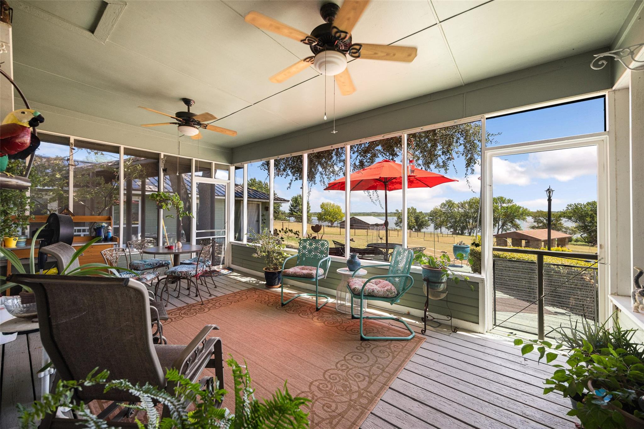 main property photo 20