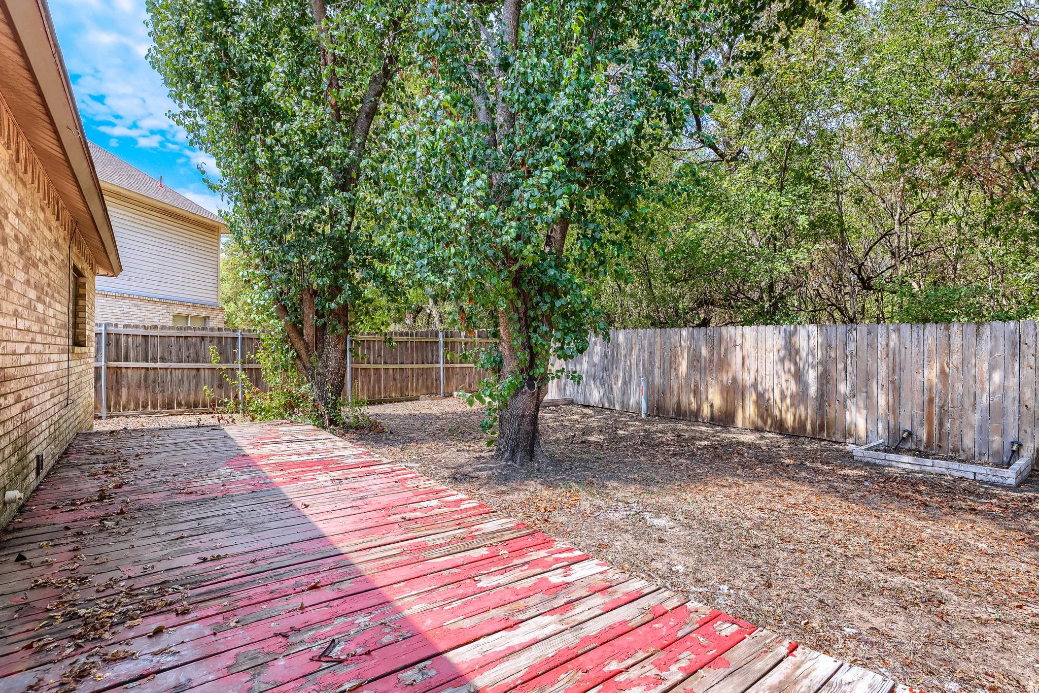 main property photo 26