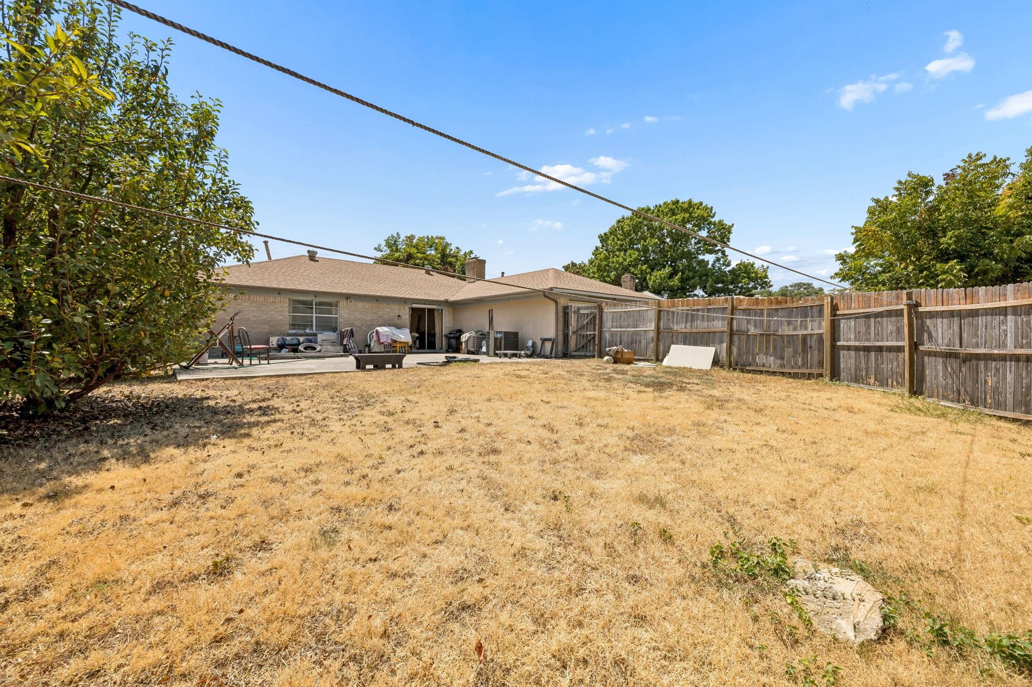 main property photo 27