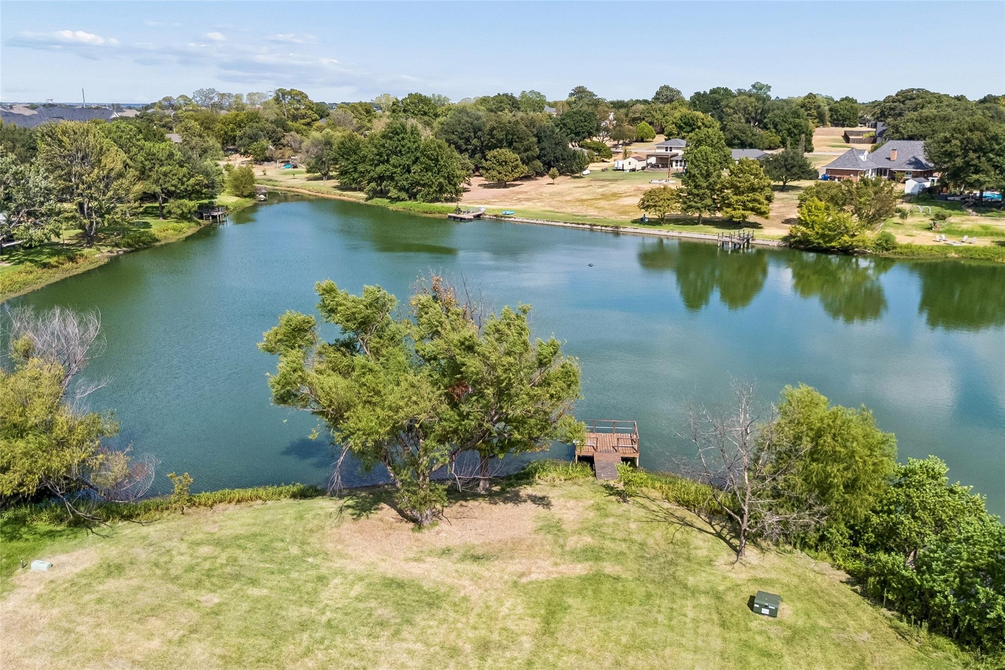 main property photo 11