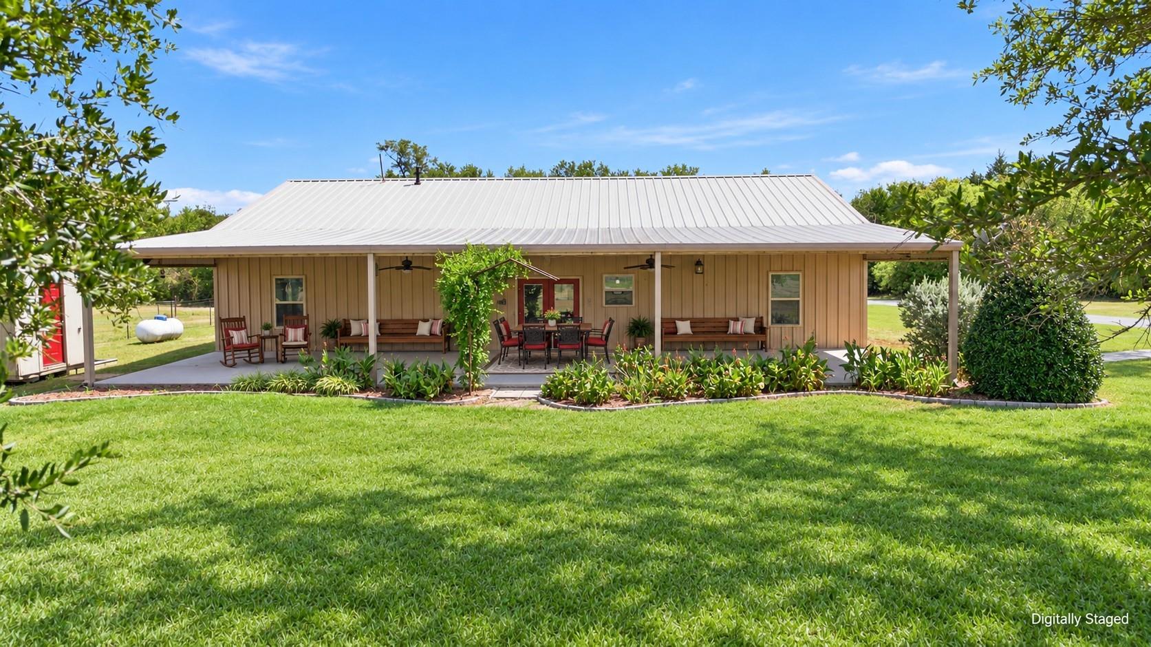 main property photo 2