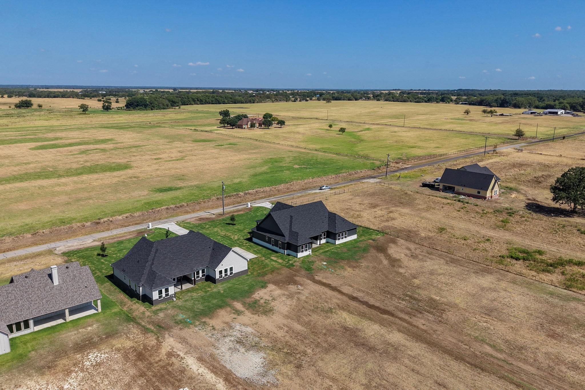 main property photo 39
