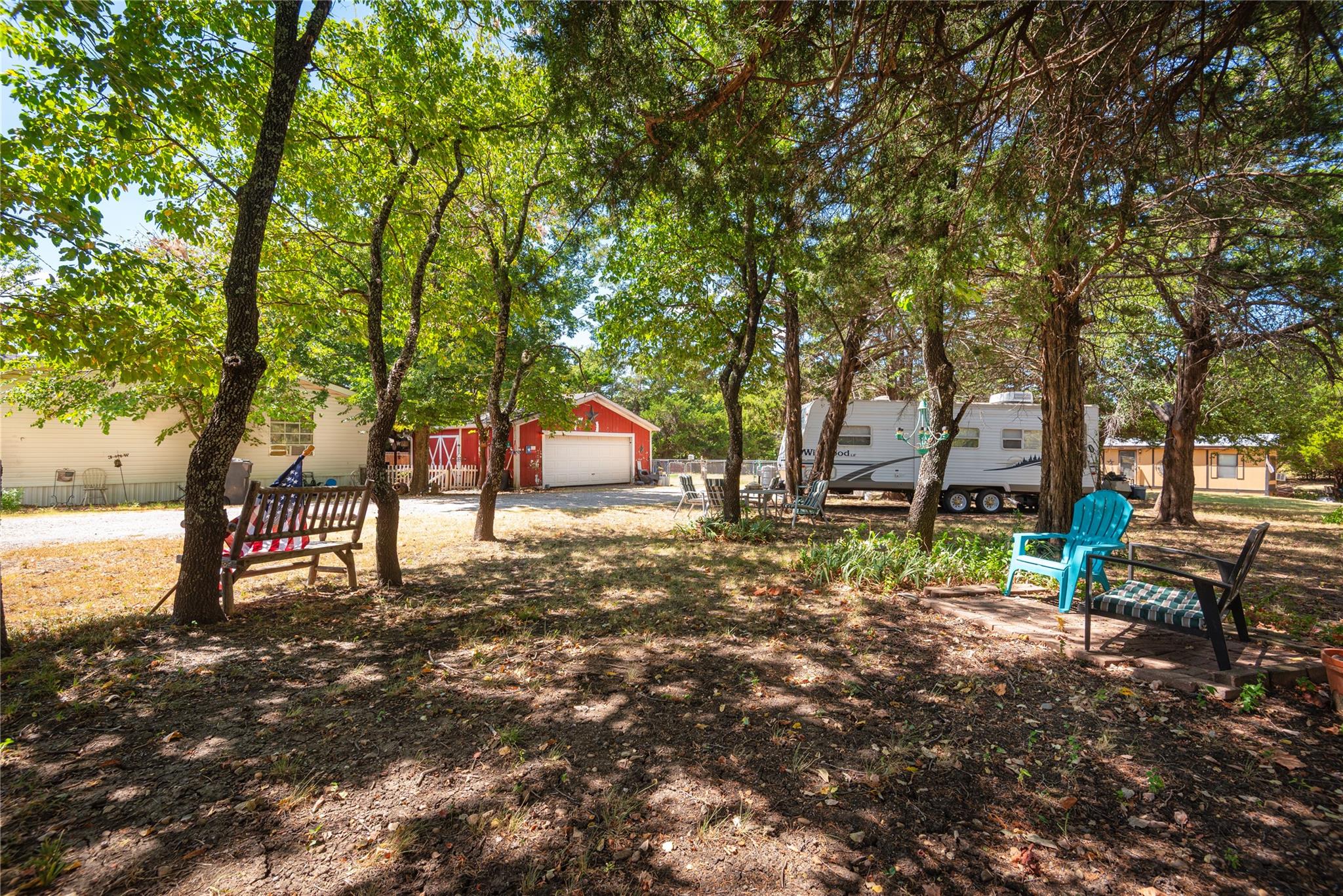 main property photo 6