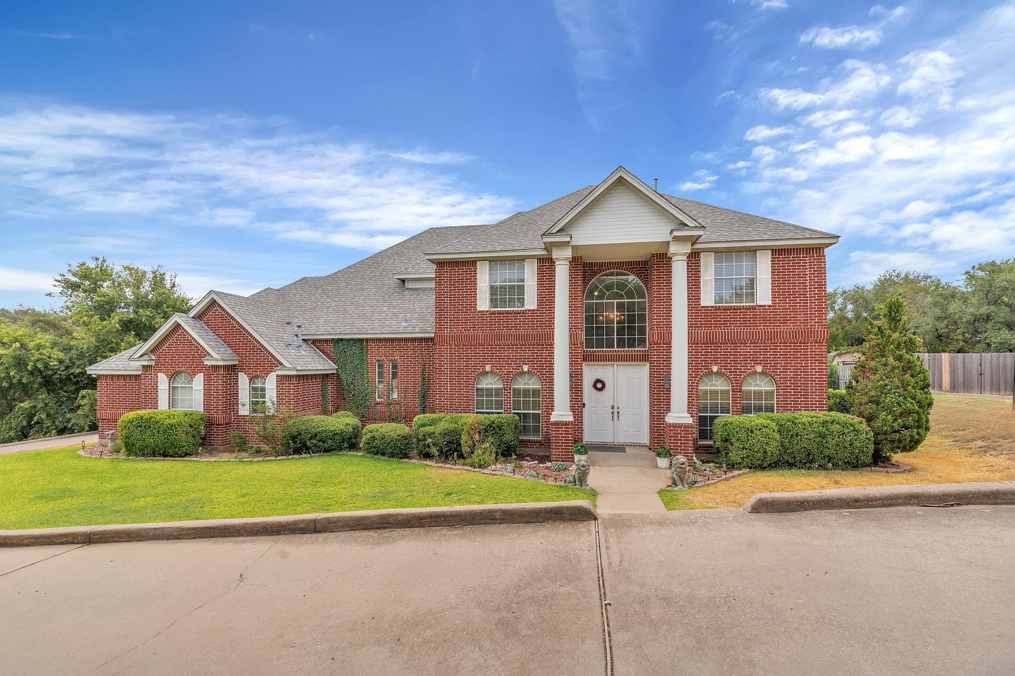 main property photo 39
