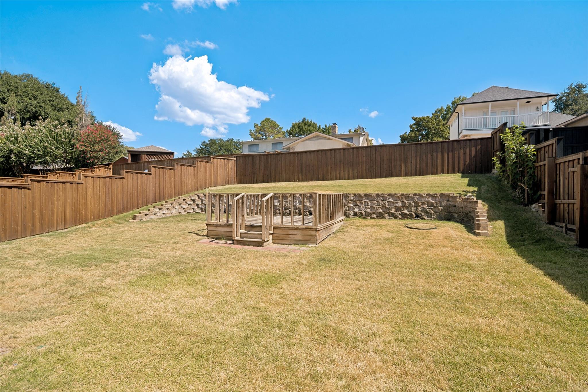 main property photo 29