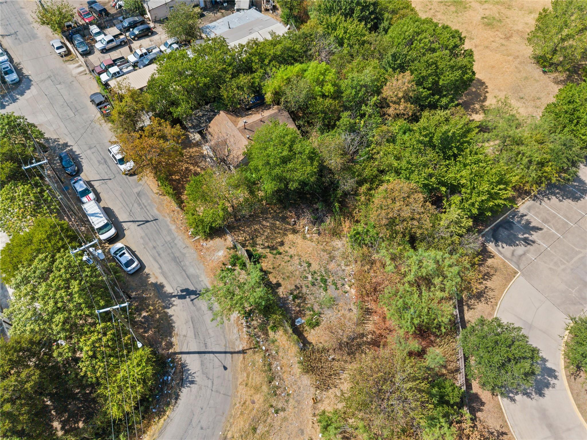 main property photo 3