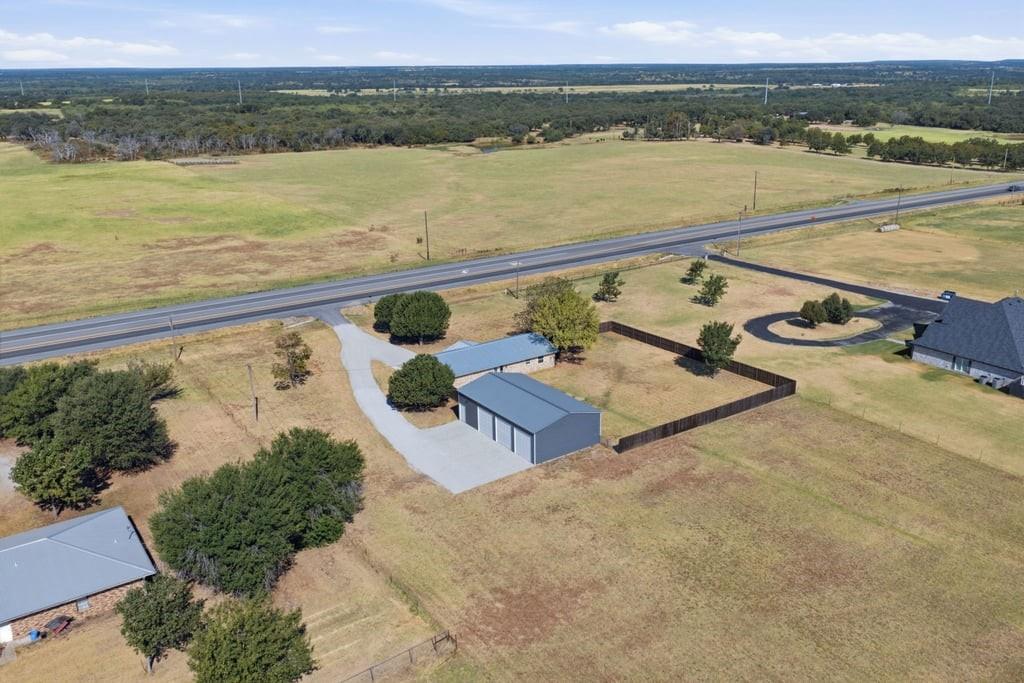 main property photo 27