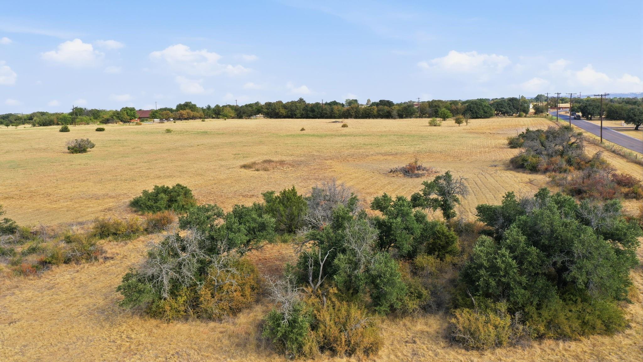 main property photo 11