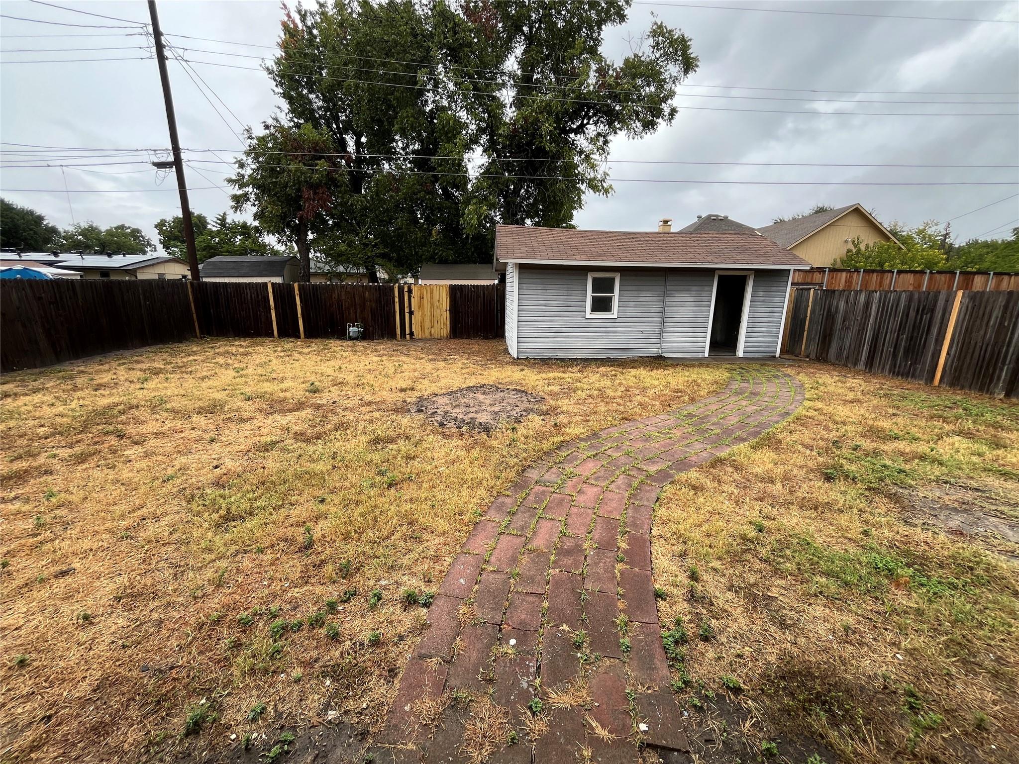 main property photo 21