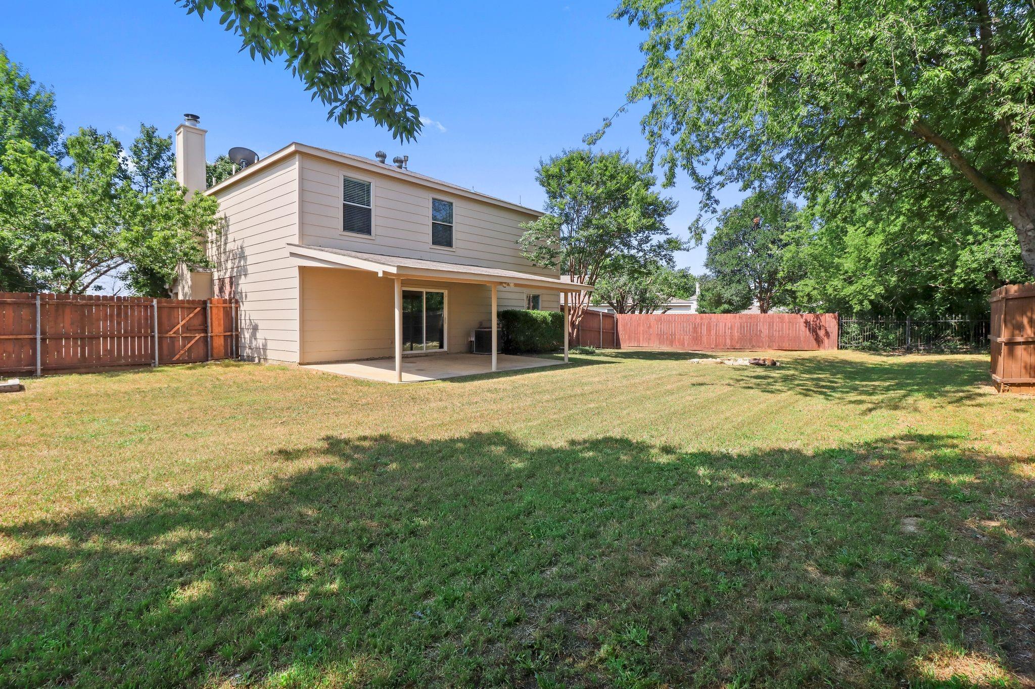 main property photo 19