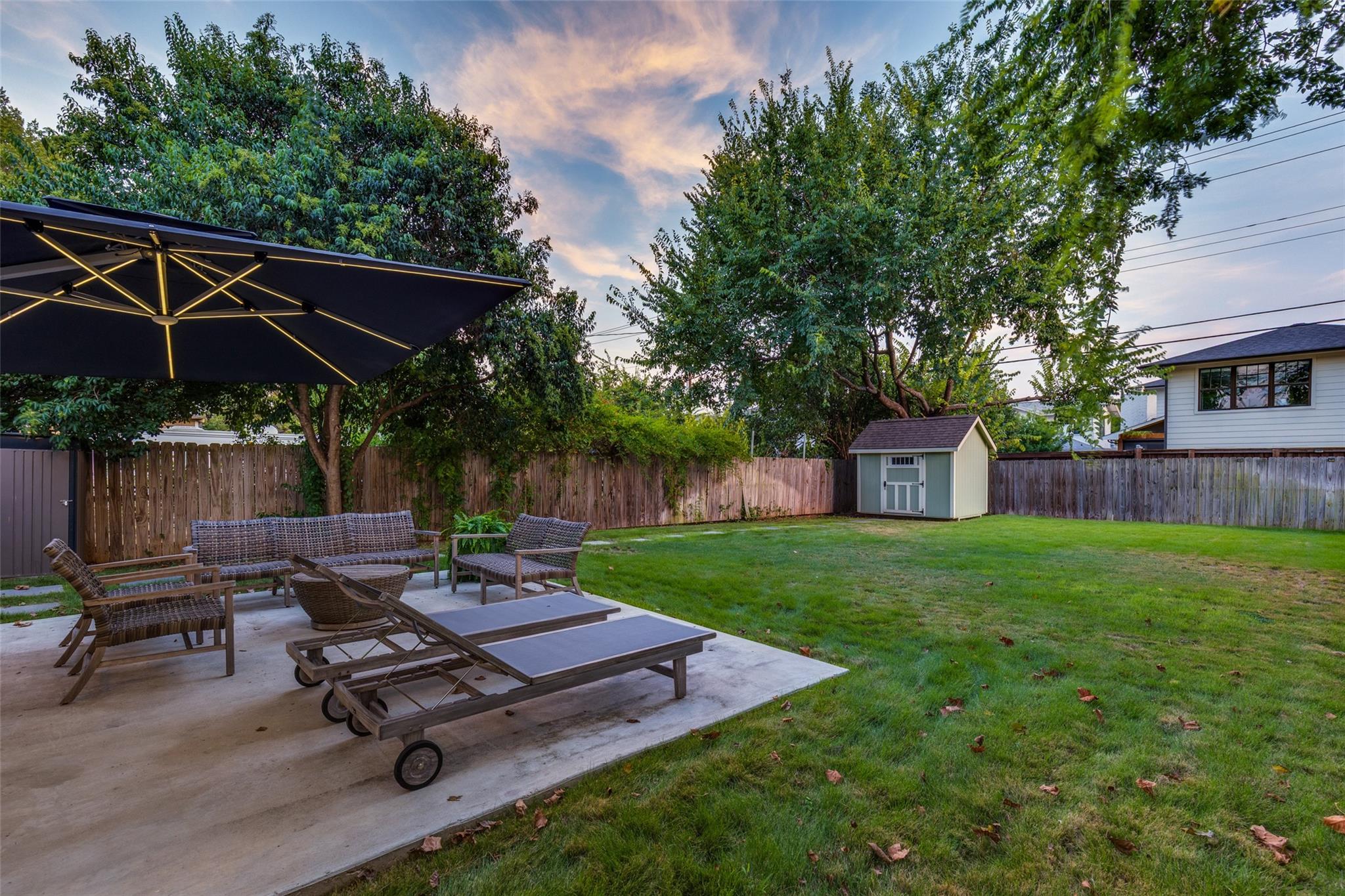 main property photo 19