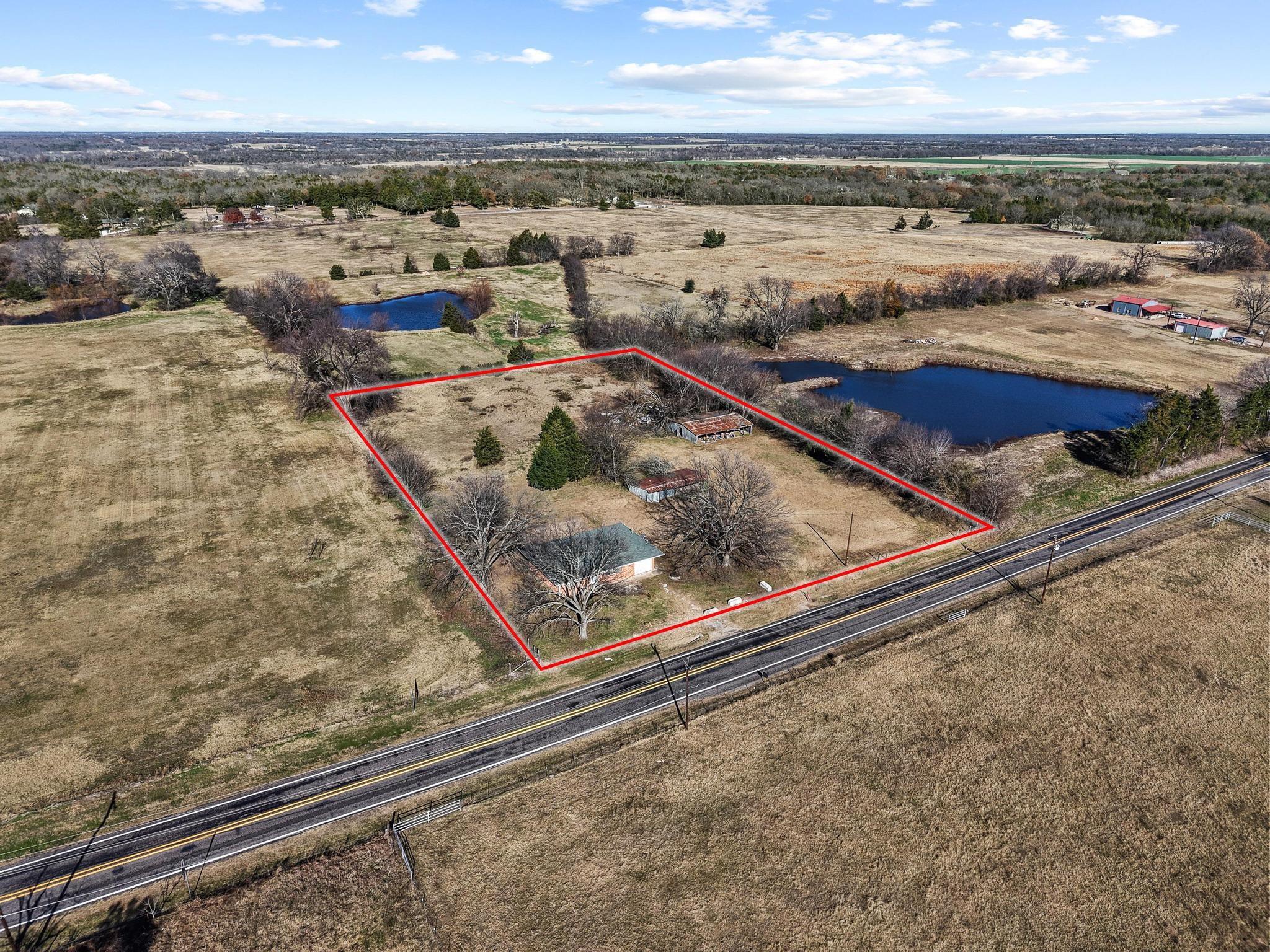 main property photo 29