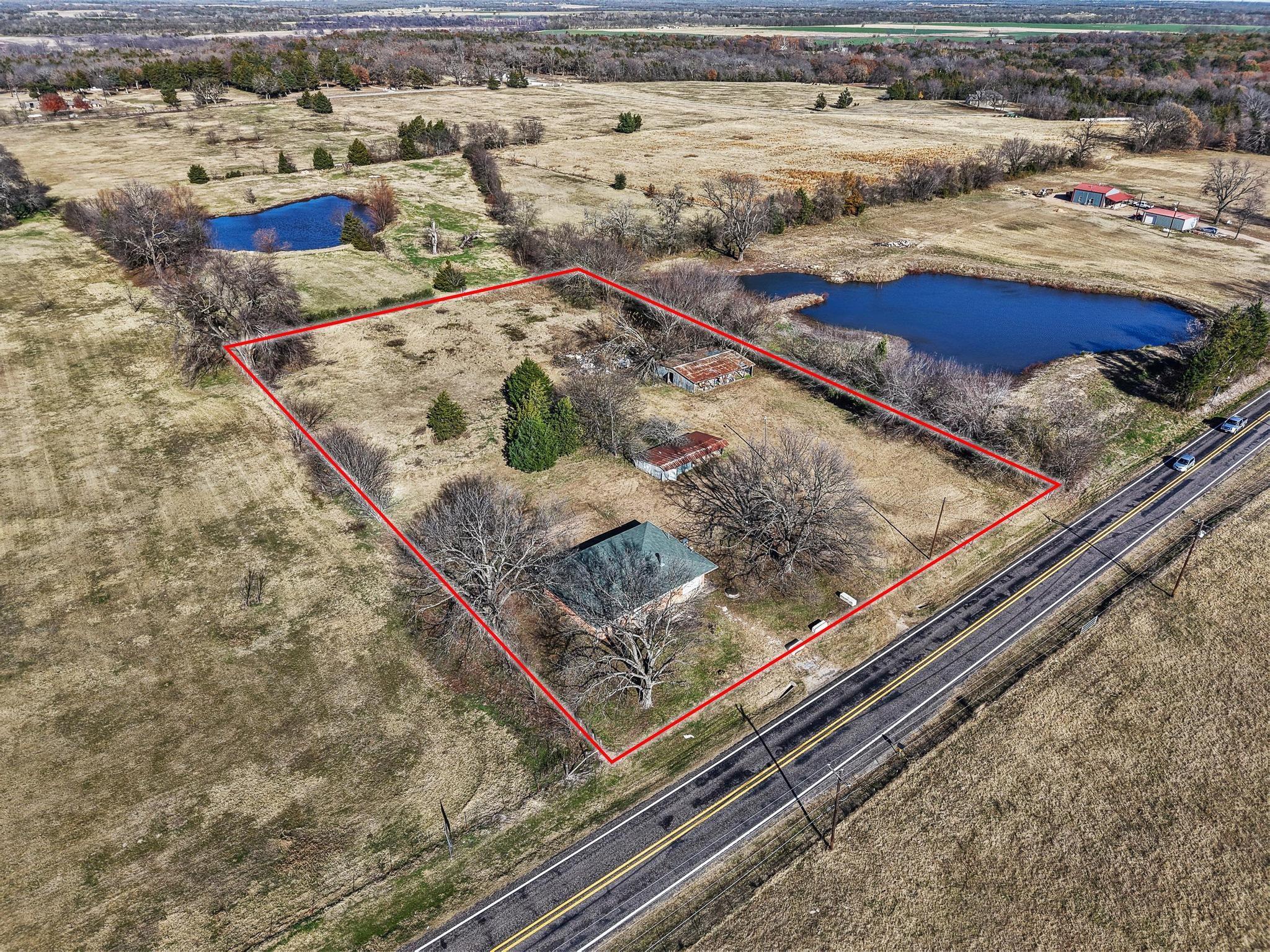 main property photo 32