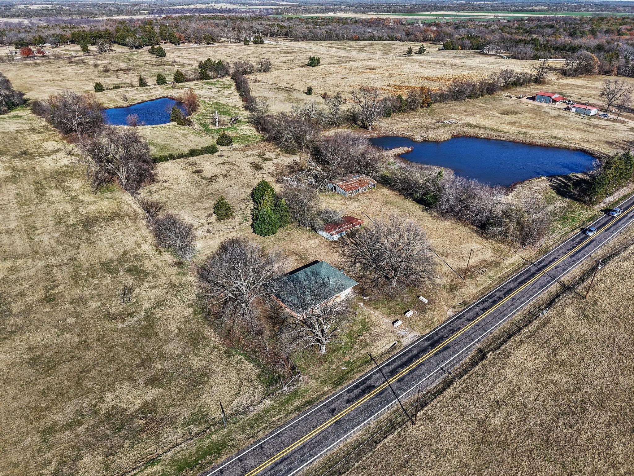 main property photo 33