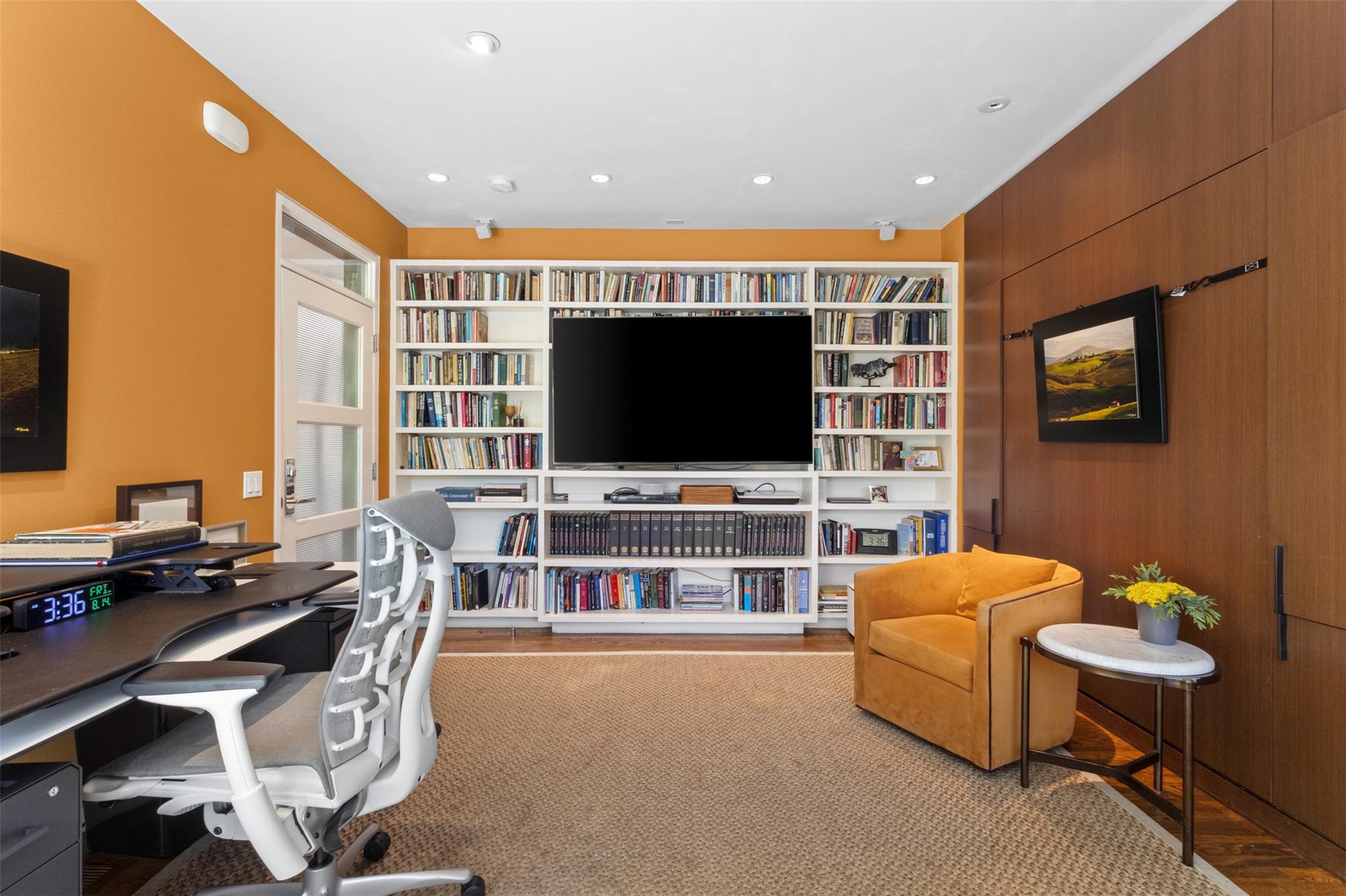main property photo 31