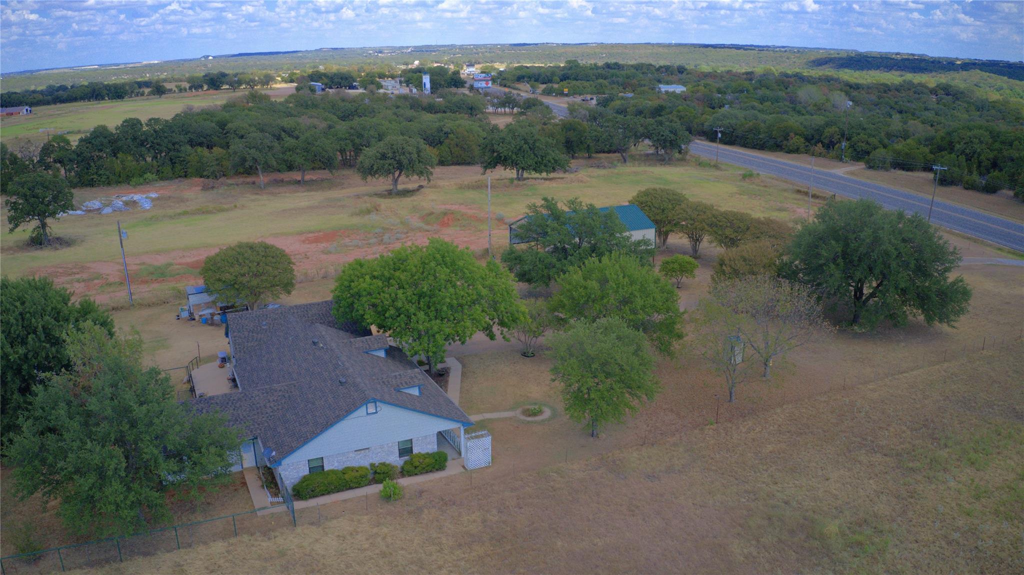 main property photo 36