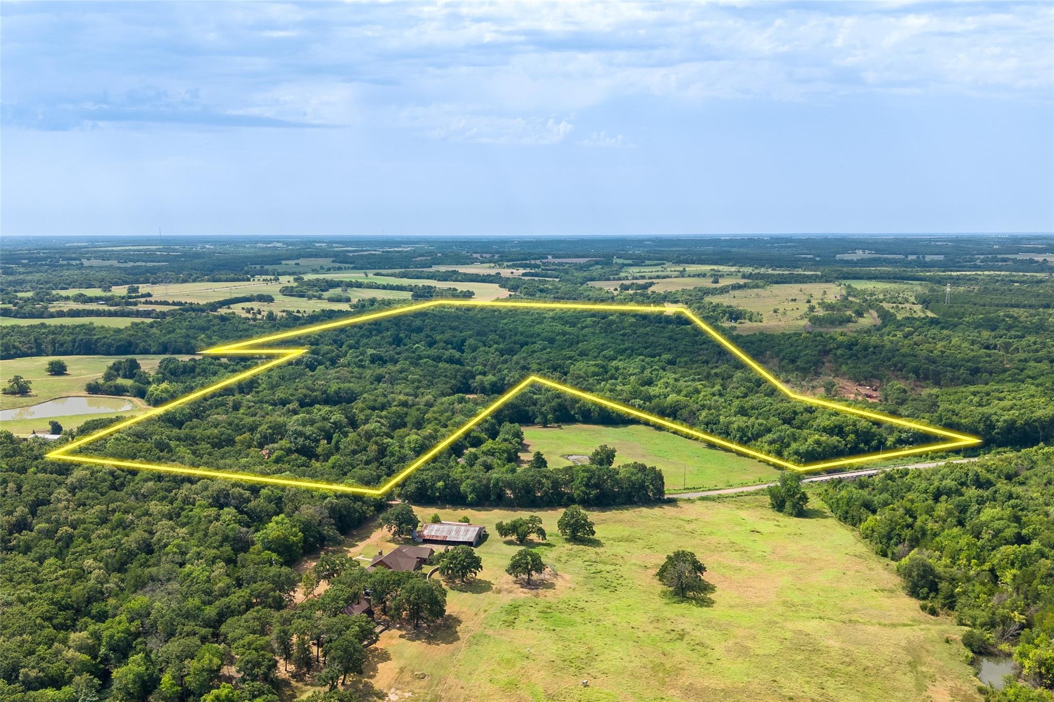 main property photo 34