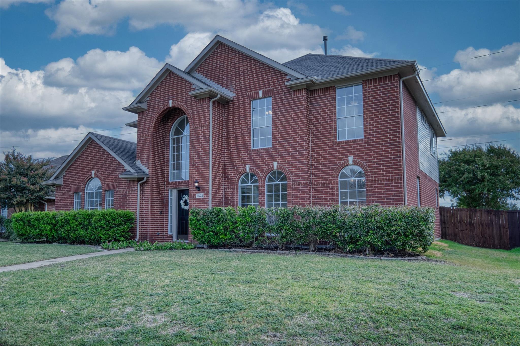 main property photo 1