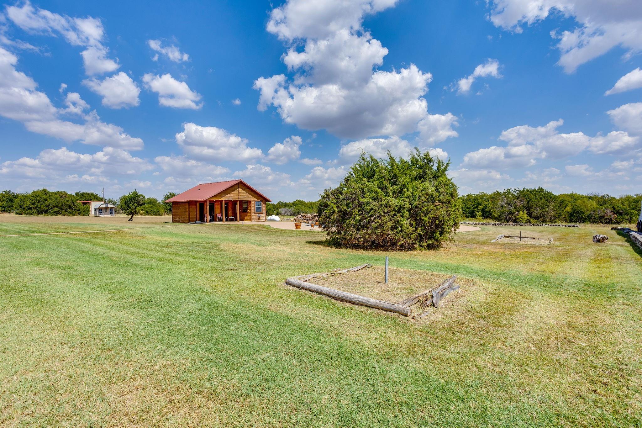 main property photo 26