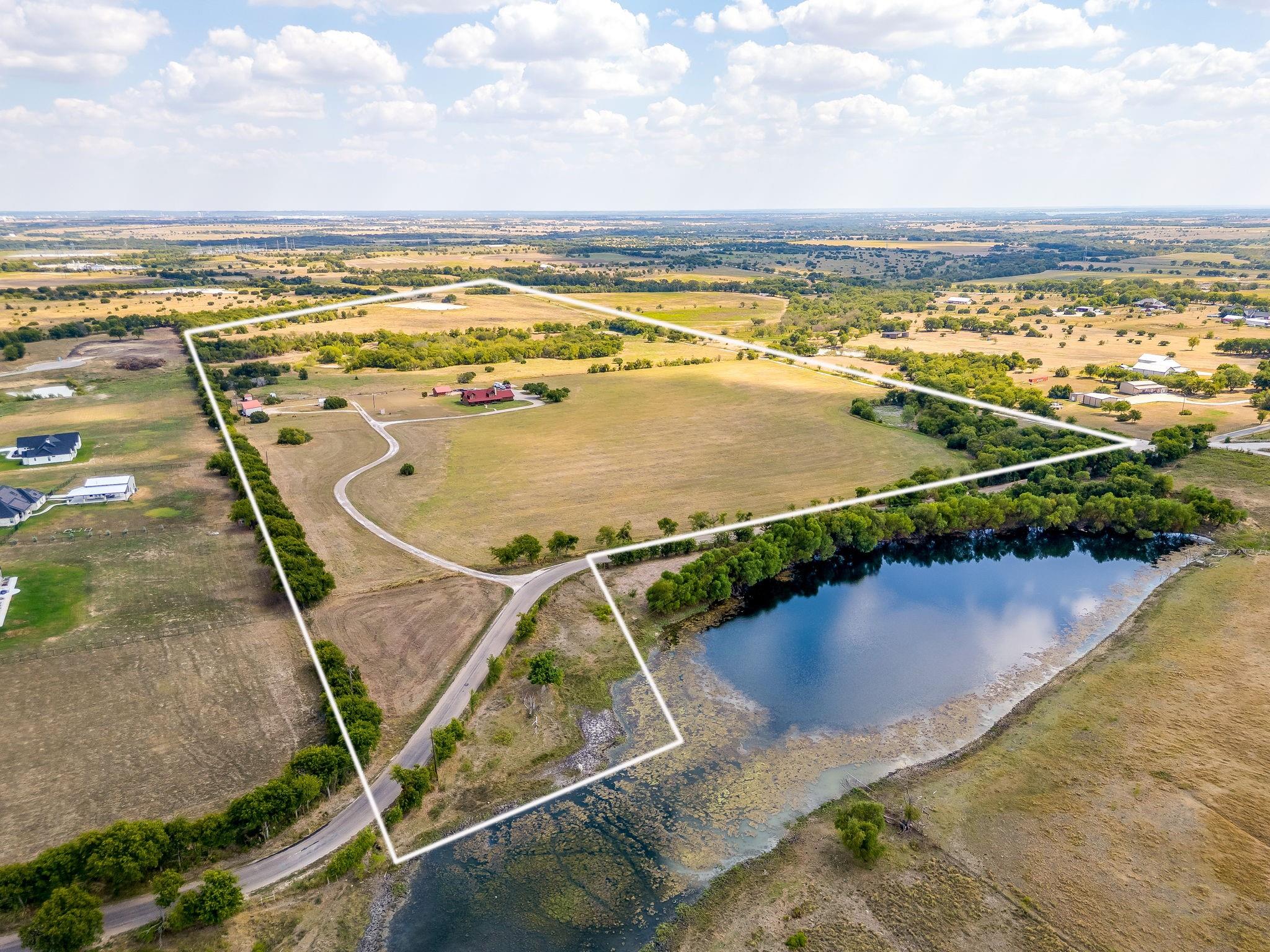 main property photo 38