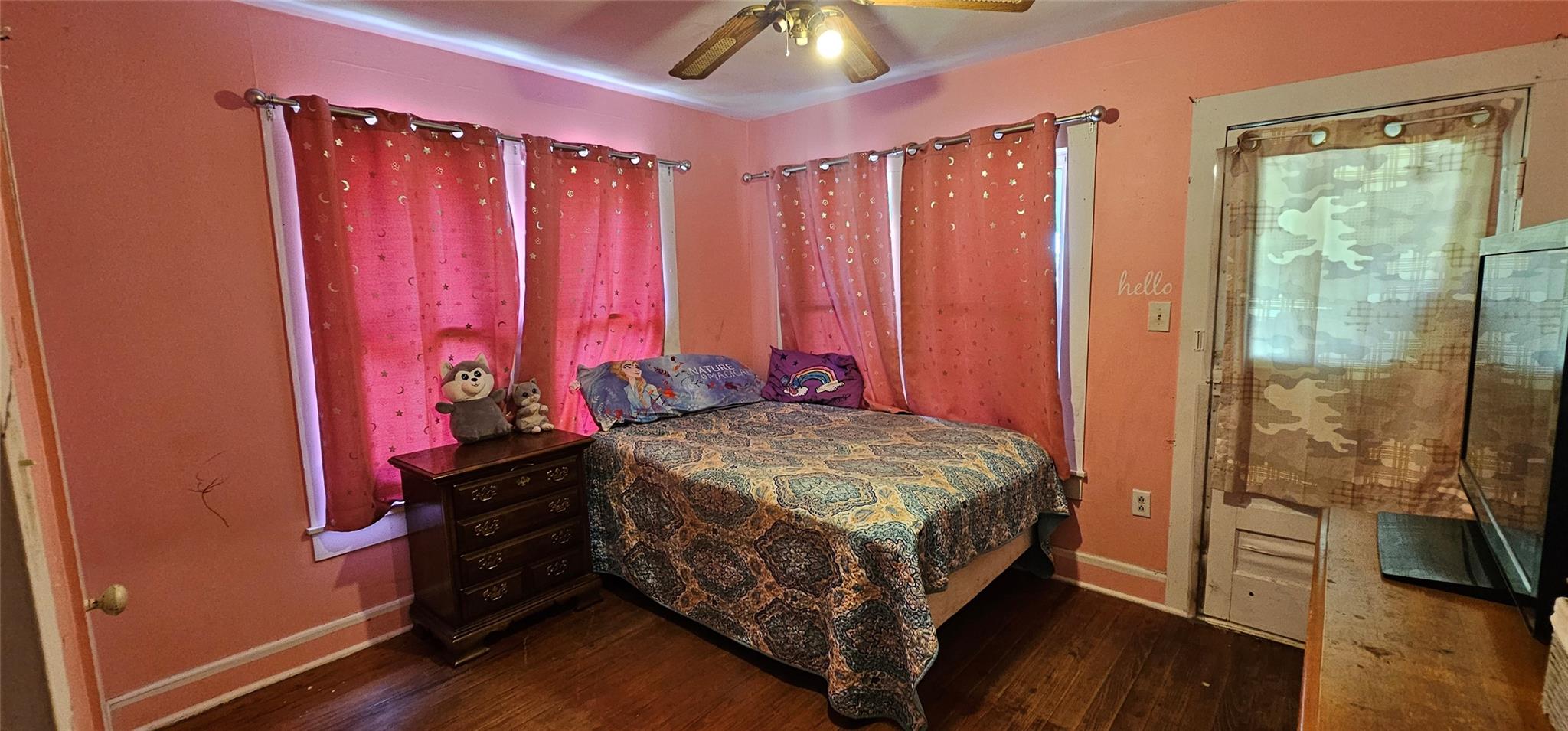 main property photo 18
