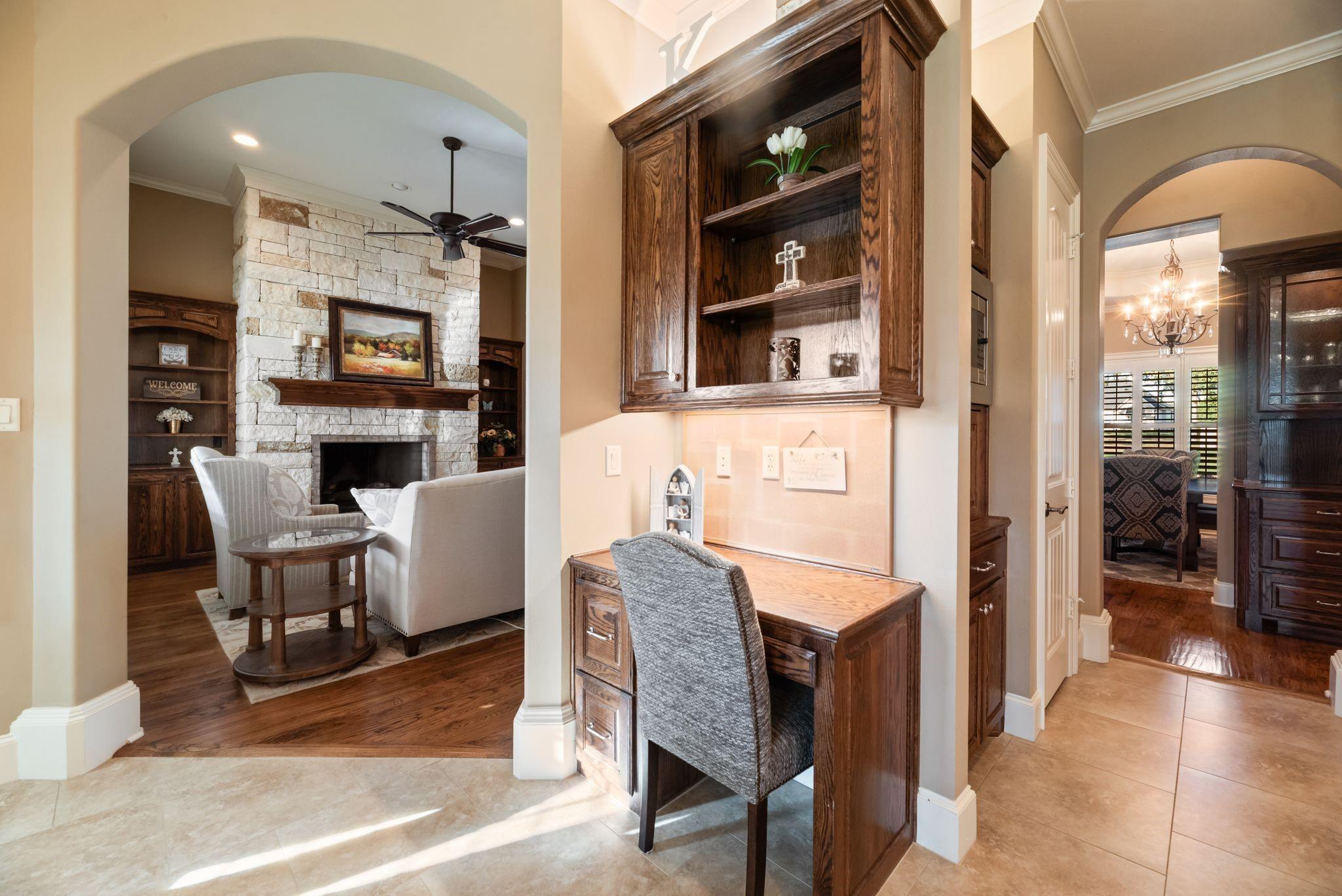 main property photo 15