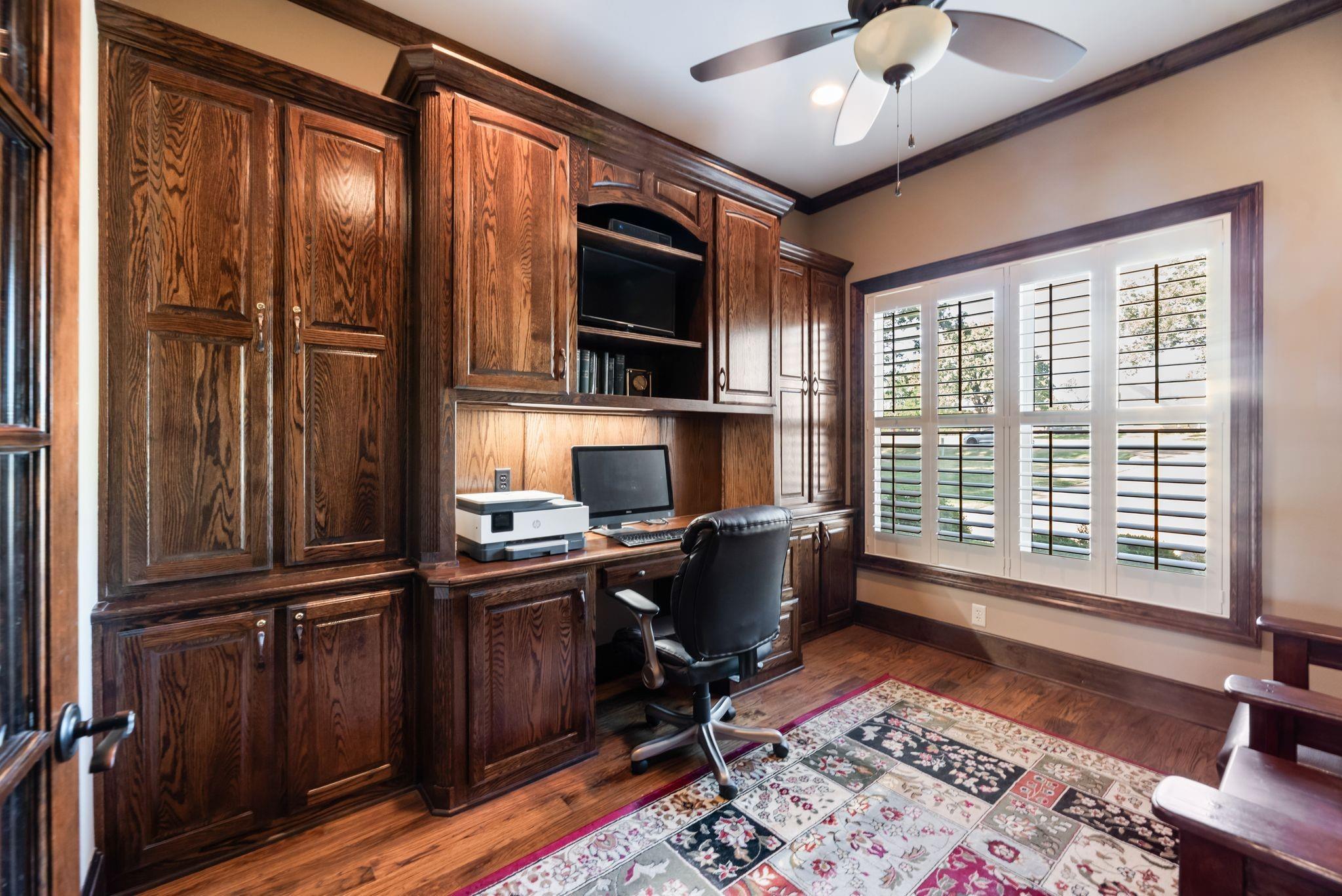 main property photo 6