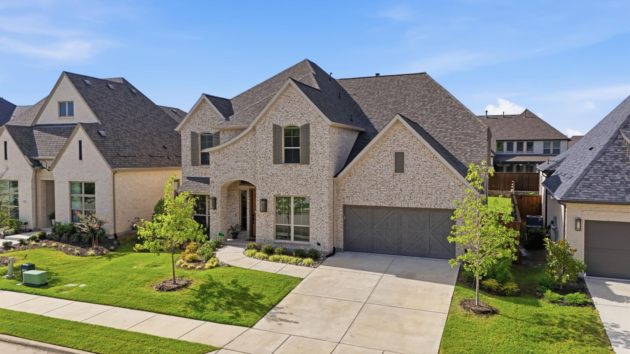 main property photo 38