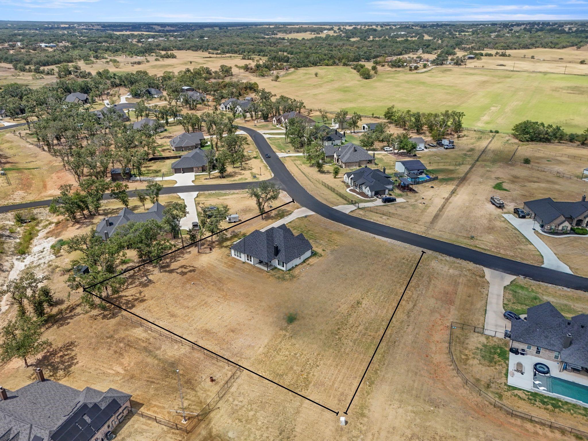 main property photo 36